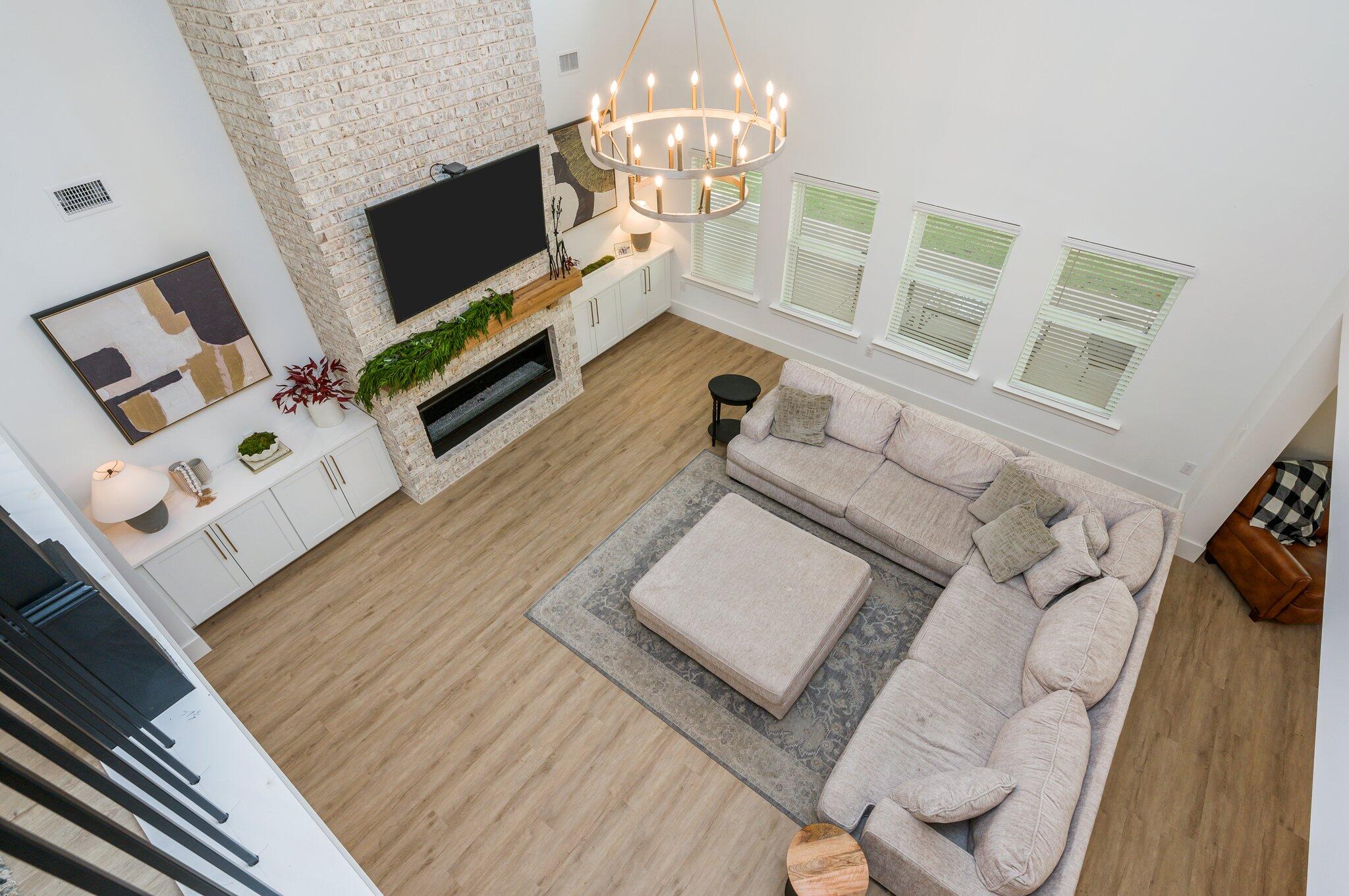 GLENLAKE PH 1 - Residential