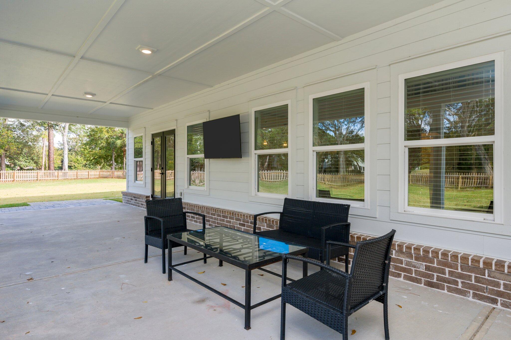 GLENLAKE PH 1 - Residential