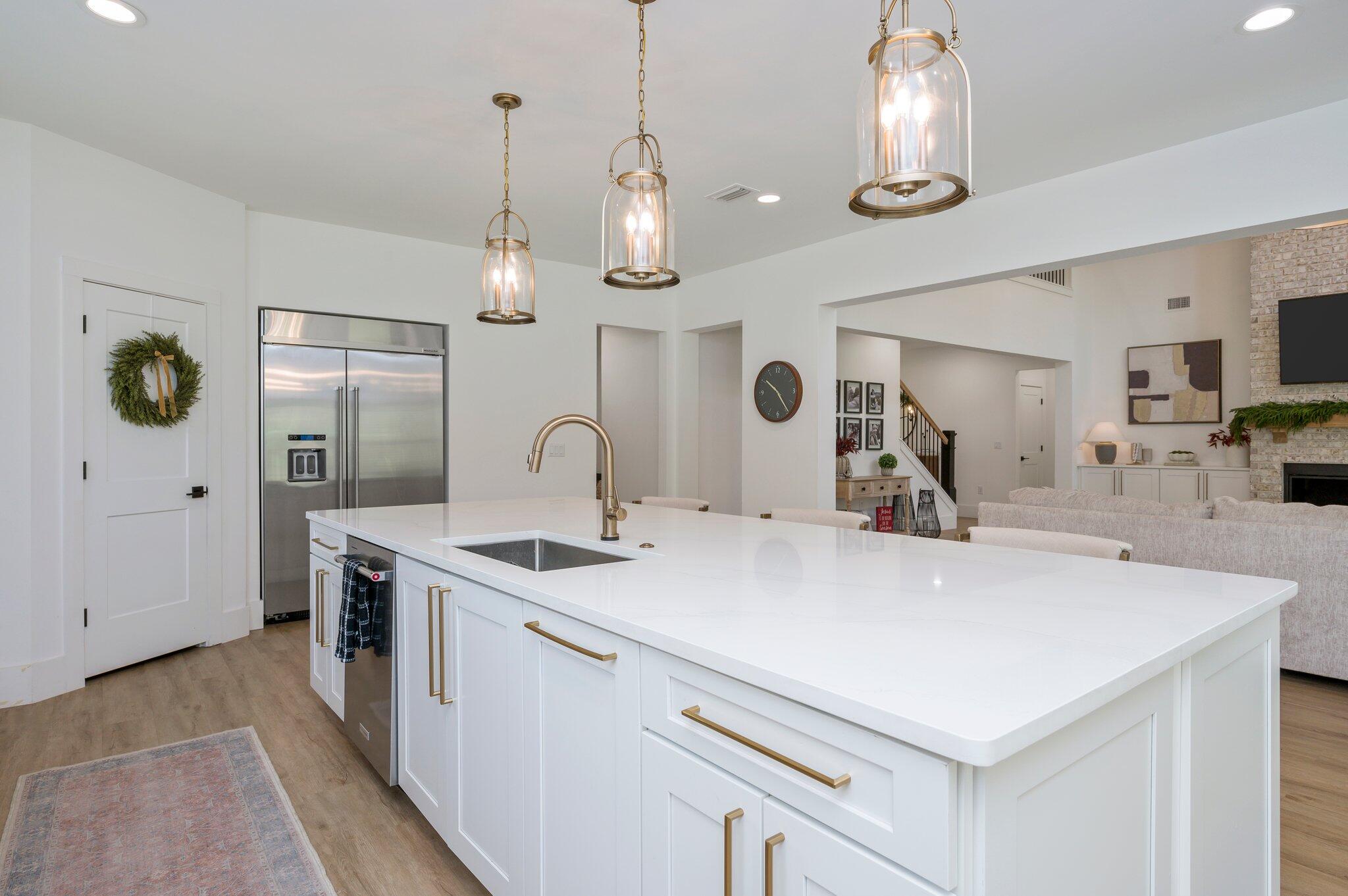 GLENLAKE PH 1 - Residential
