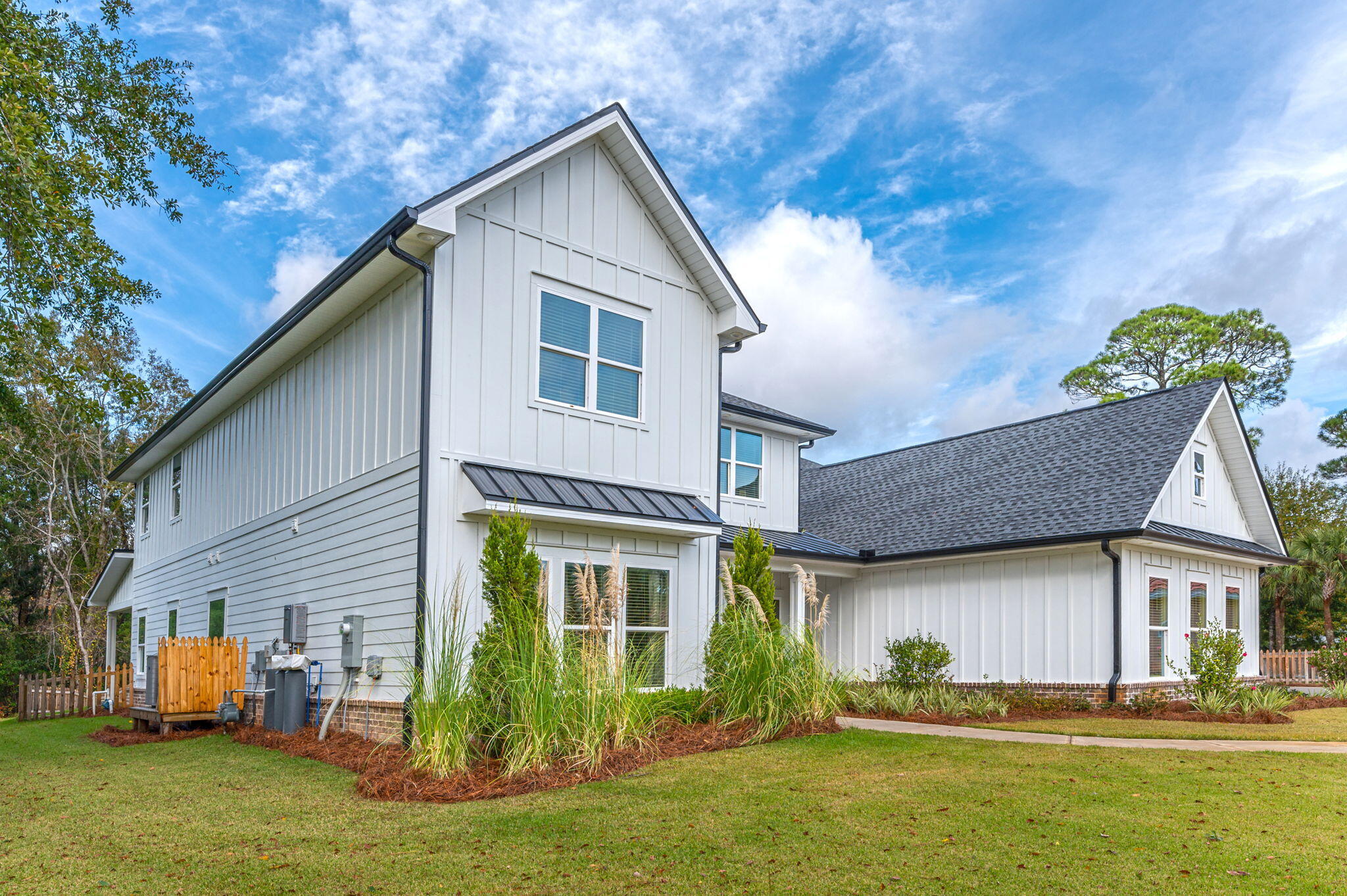 GLENLAKE PH 1 - Residential