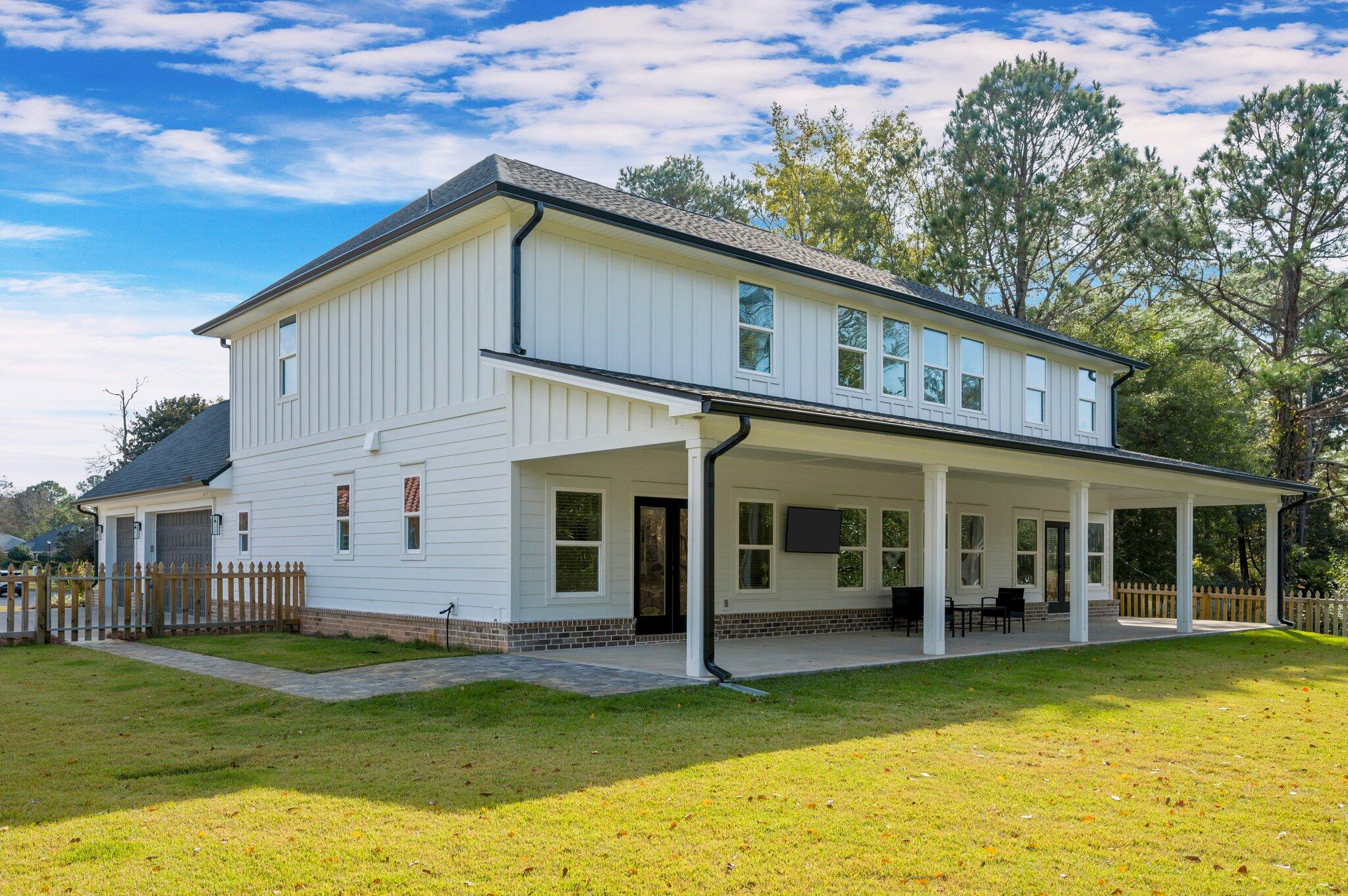 GLENLAKE PH 1 - Residential