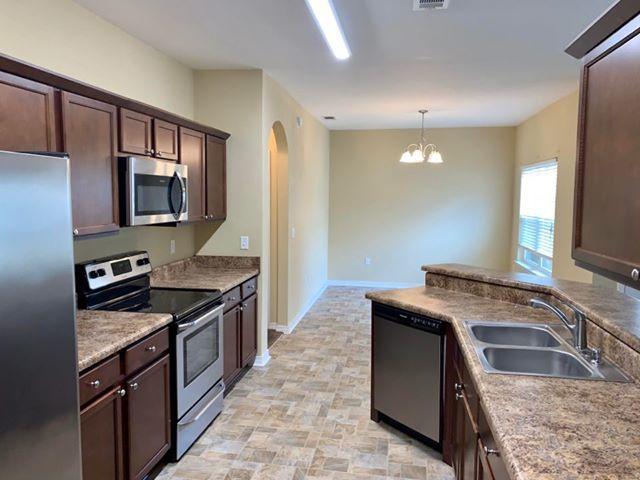 HERITAGE MANOR - Residential