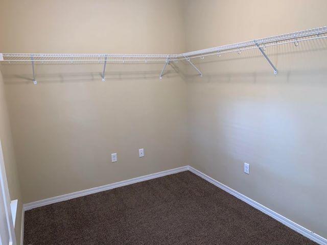 HERITAGE MANOR - Residential