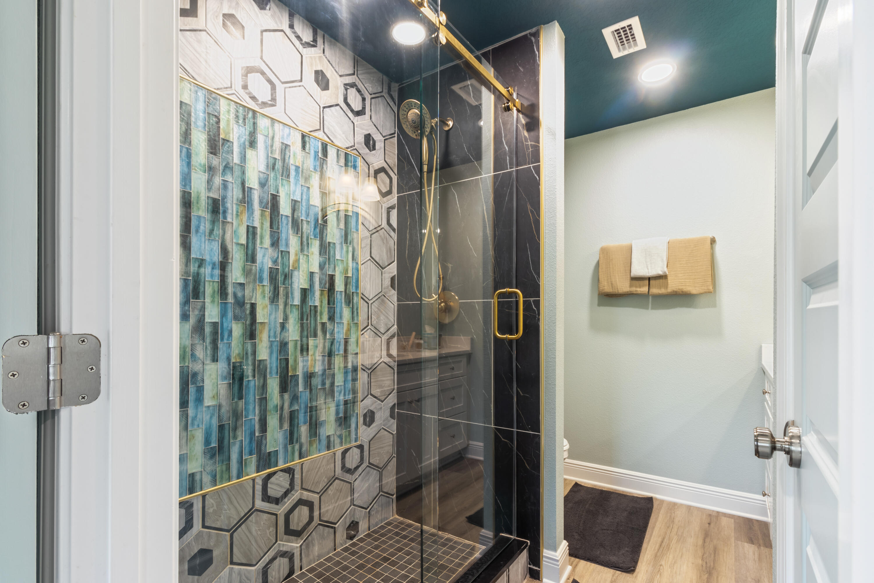 Kelly Street Pines - Residential