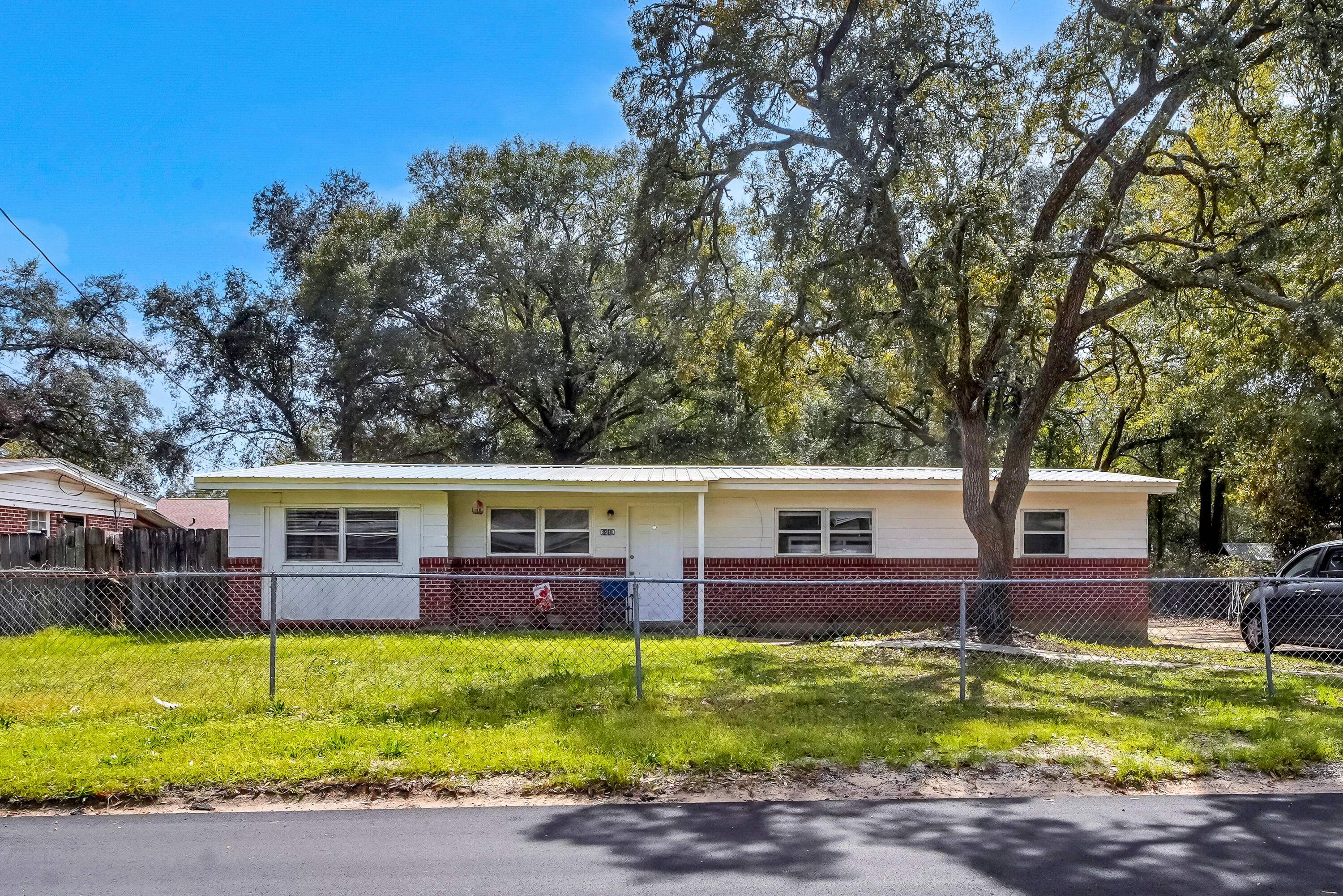 SKYLINE HEIGHTS - Residential