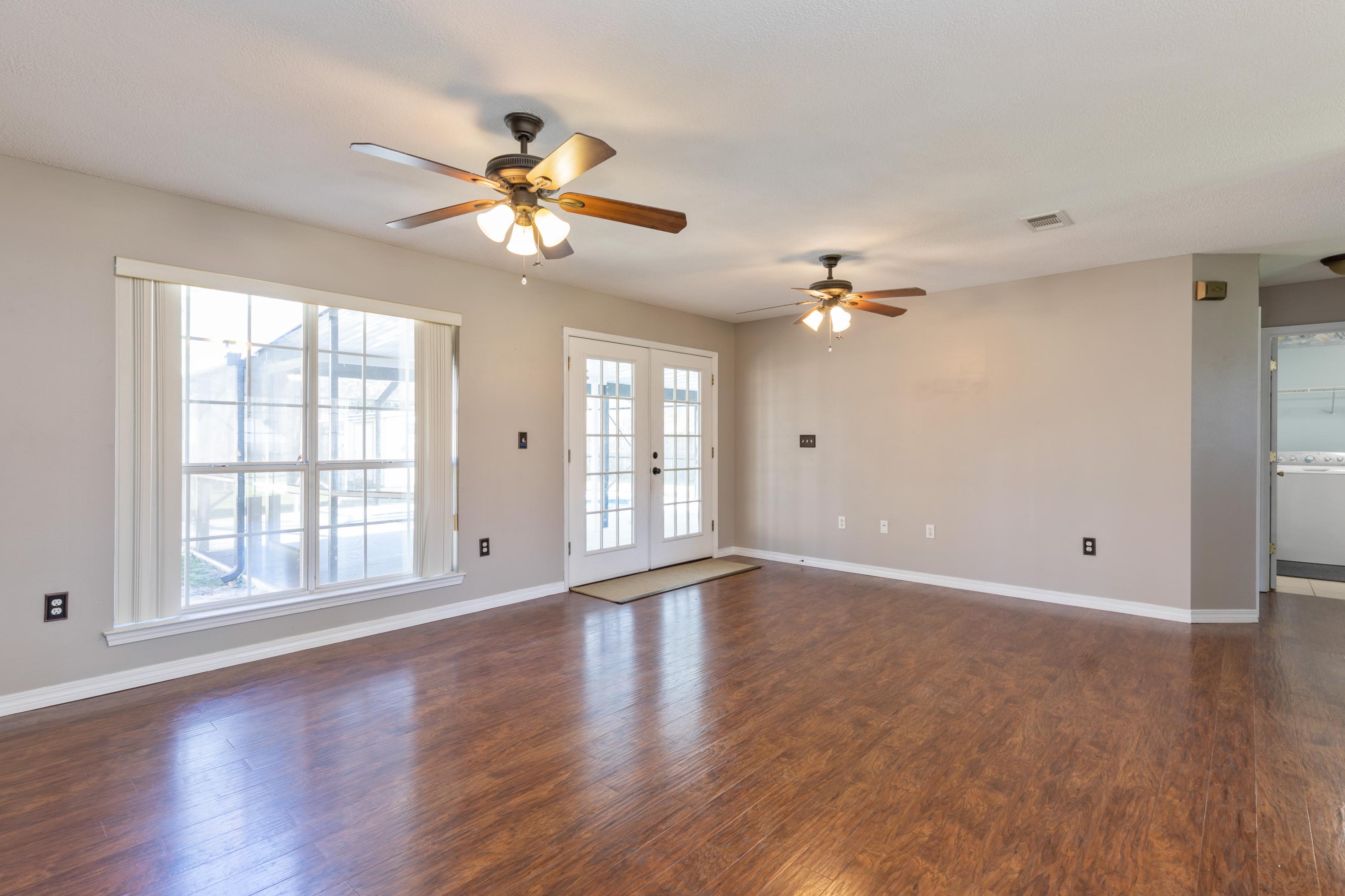 DOGWOOD ESTATES - Residential