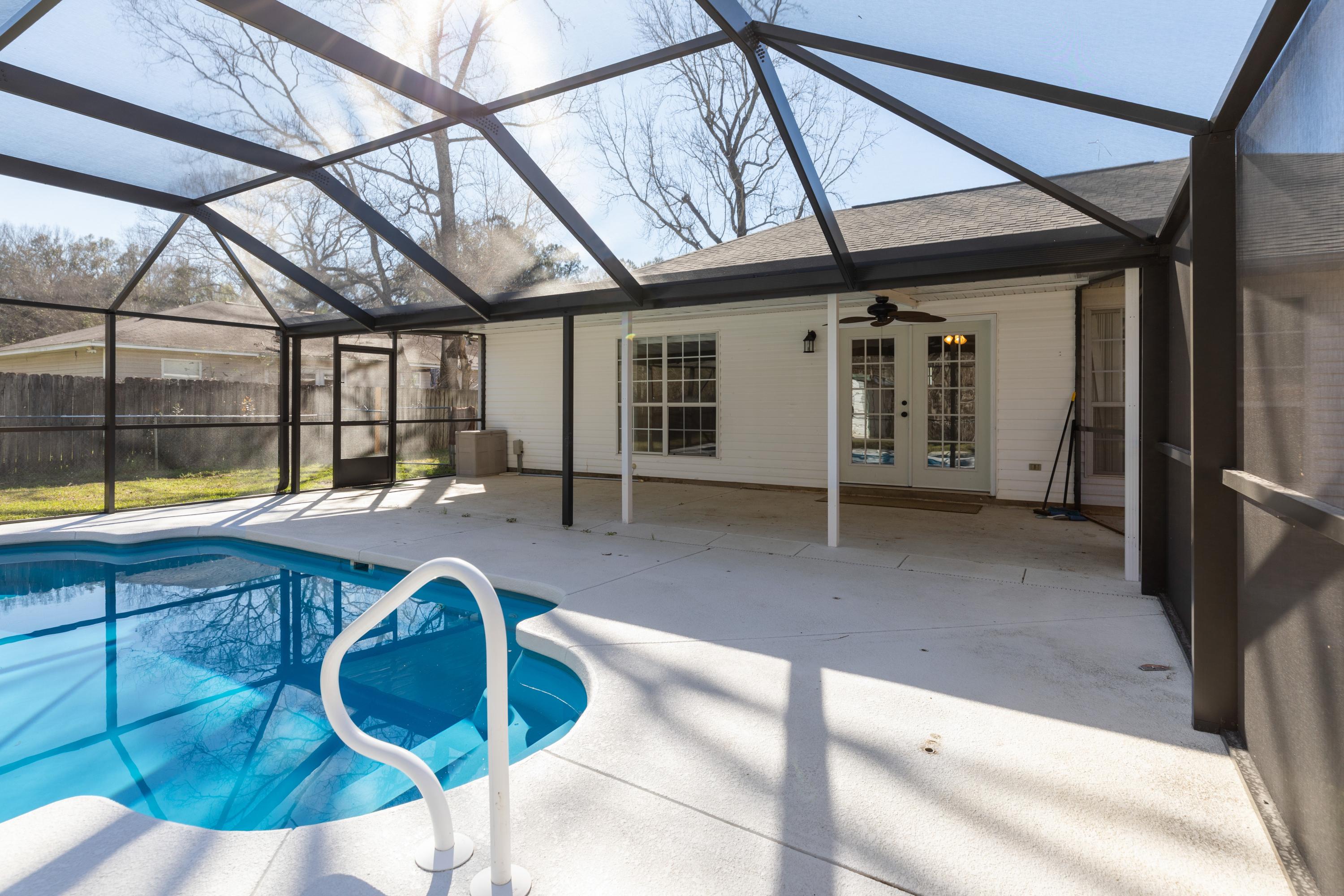 DOGWOOD ESTATES - Residential