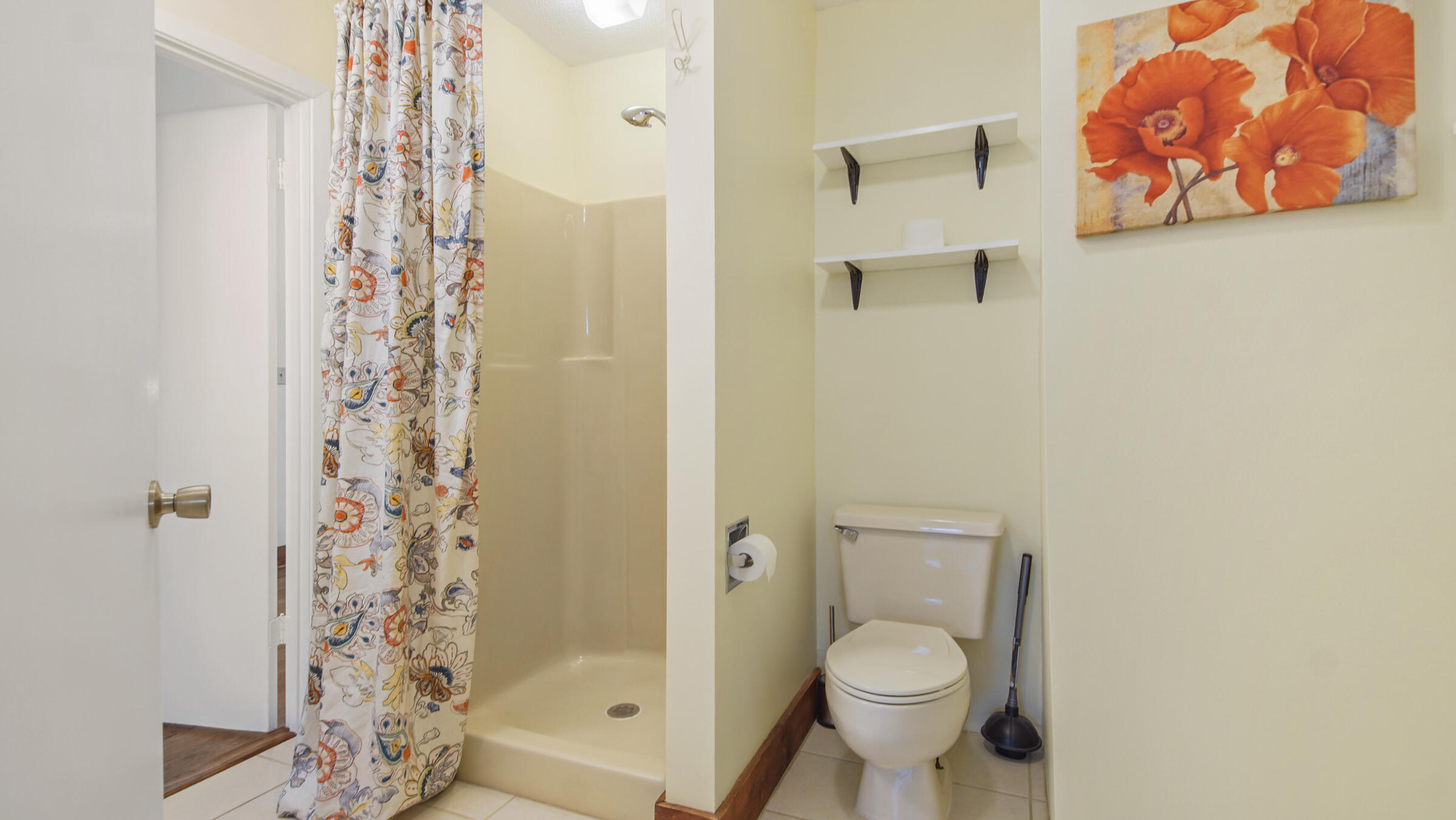 TOWN OF SANTA ROSA - Residential