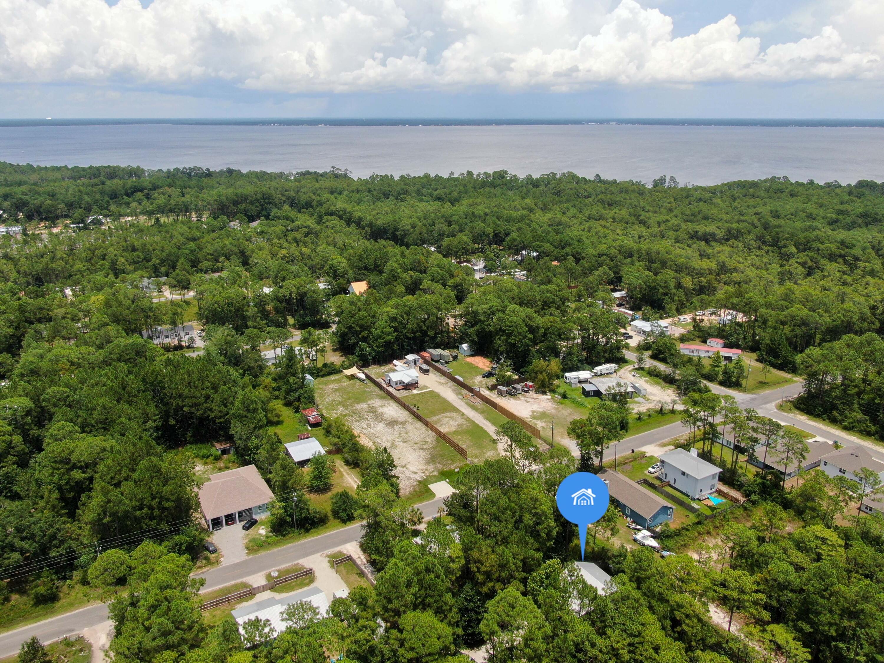 TOWN OF SANTA ROSA - Residential