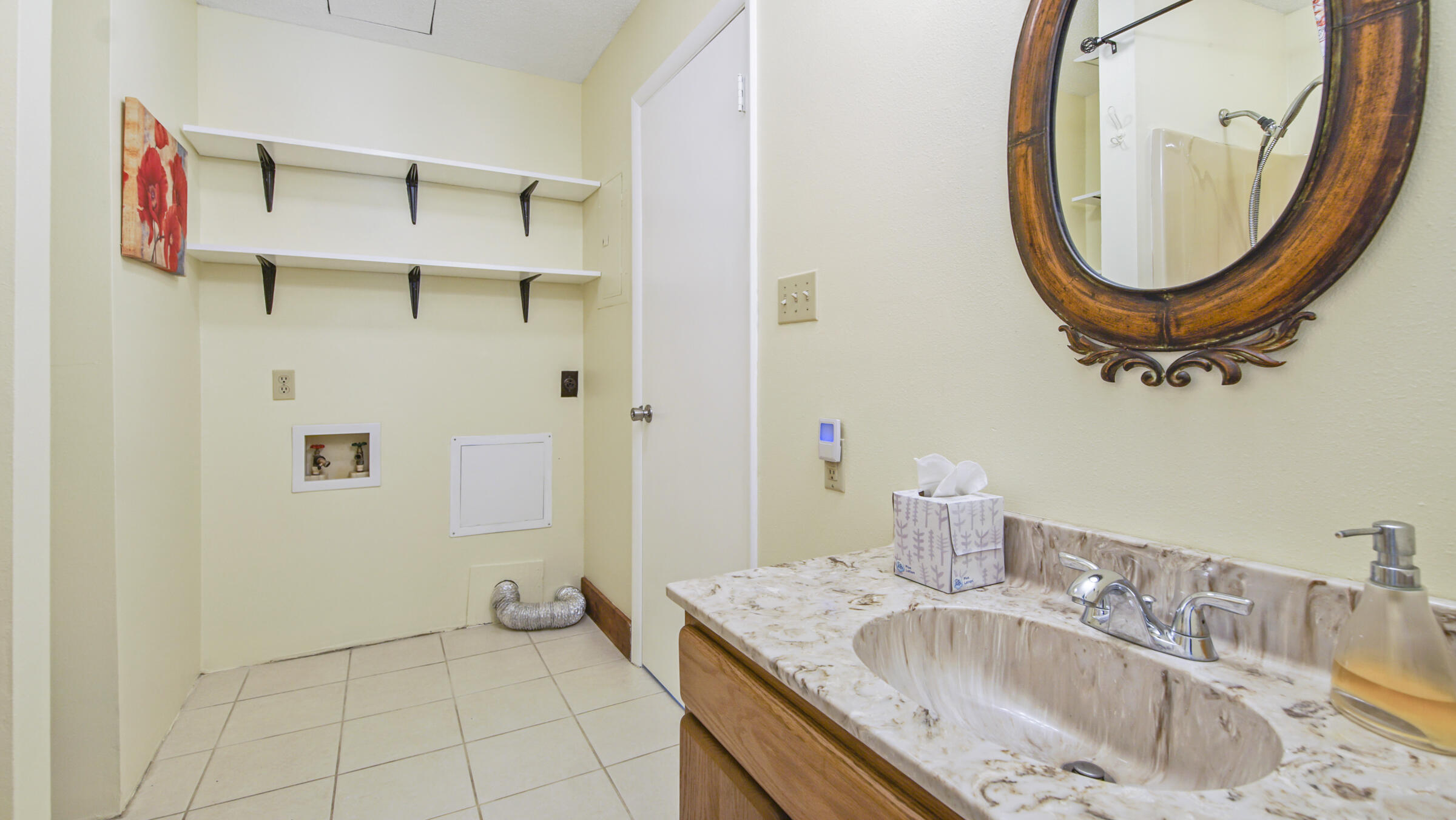 TOWN OF SANTA ROSA - Residential