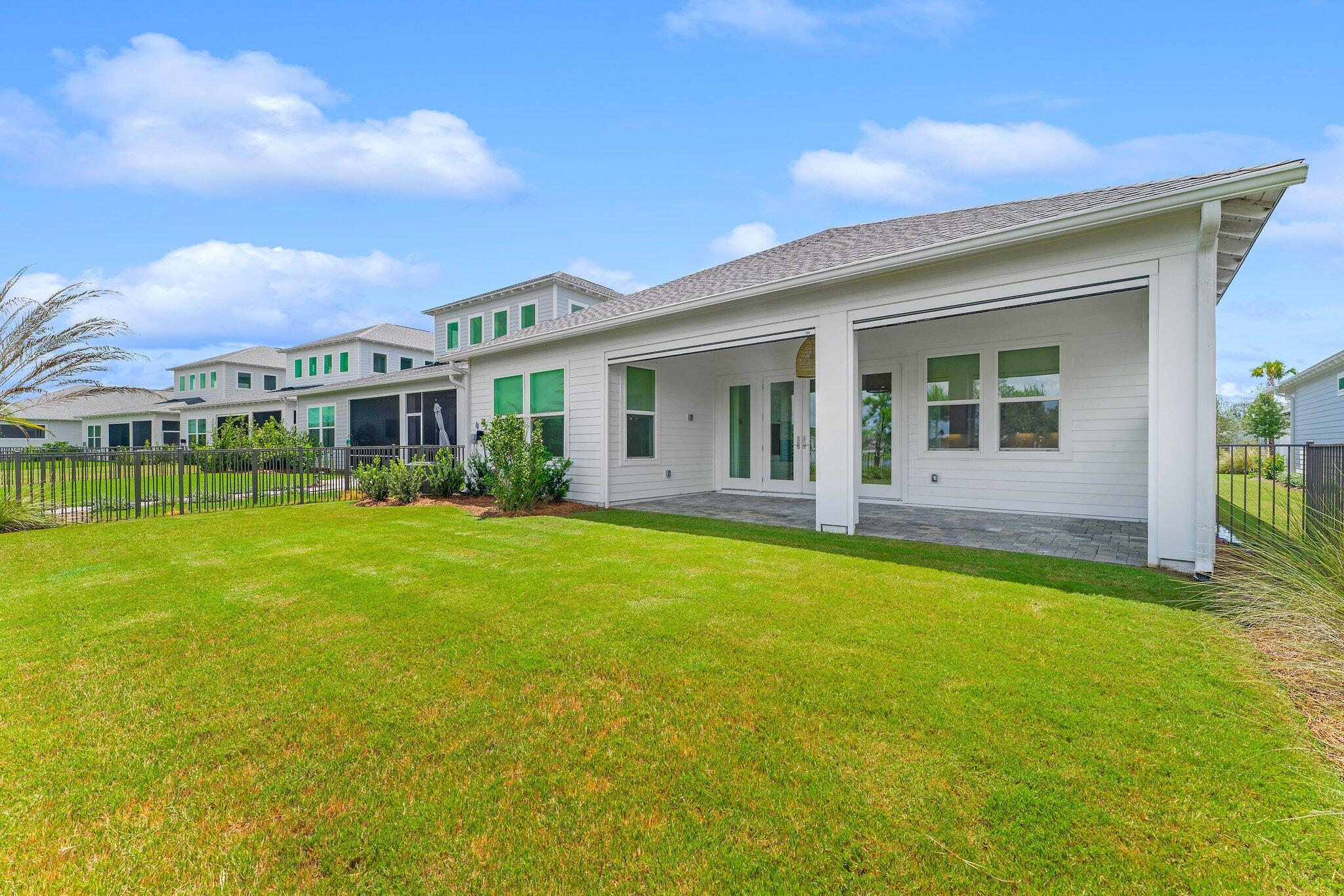 WATERSOUND ORIGINS- NATUREWALK - Residential