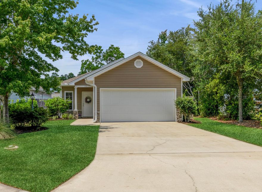 Located in the heart of Niceville! Move- In ready 3 bedroom/ 2 bathroom nestled just minutes away from EAFB, top rated schools, shops, eateries and the world's most beautiful beaches. Home is in pristine condition and offers open concept, 9 ft ceilings and features granite countertops, large eat-in area, large breakfast bar, stainless steel appliances, and beautiful tile in kitchen and bathrooms and HVAC 2021! Large owner's suite with on-suite bath. Two car garage with plenty of storage and additional attic storage. Large fully landscaped corner lot with privacy fence. Welcome Home!!