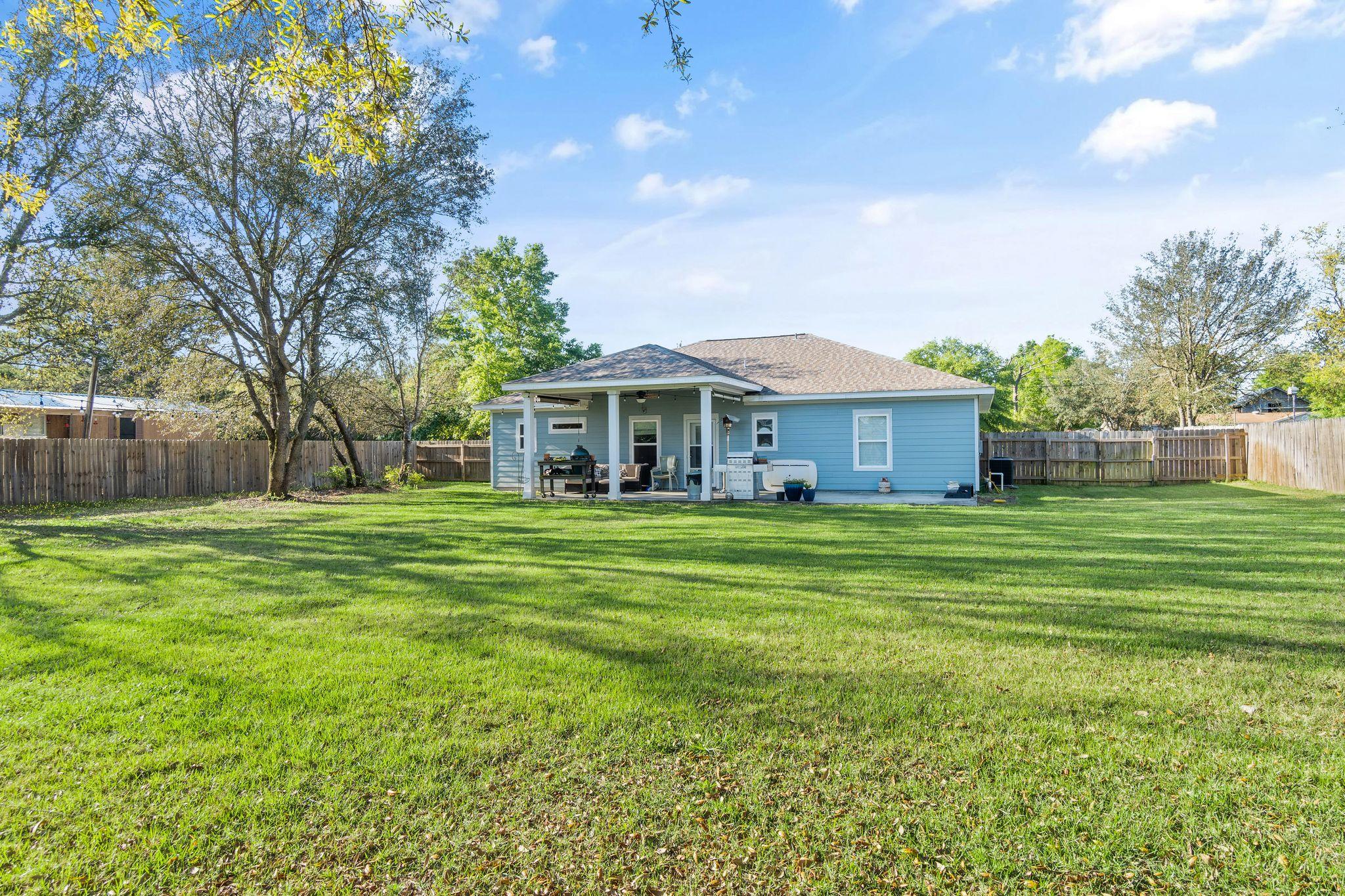 NAVARRE S/D 2ND ADDN - Residential