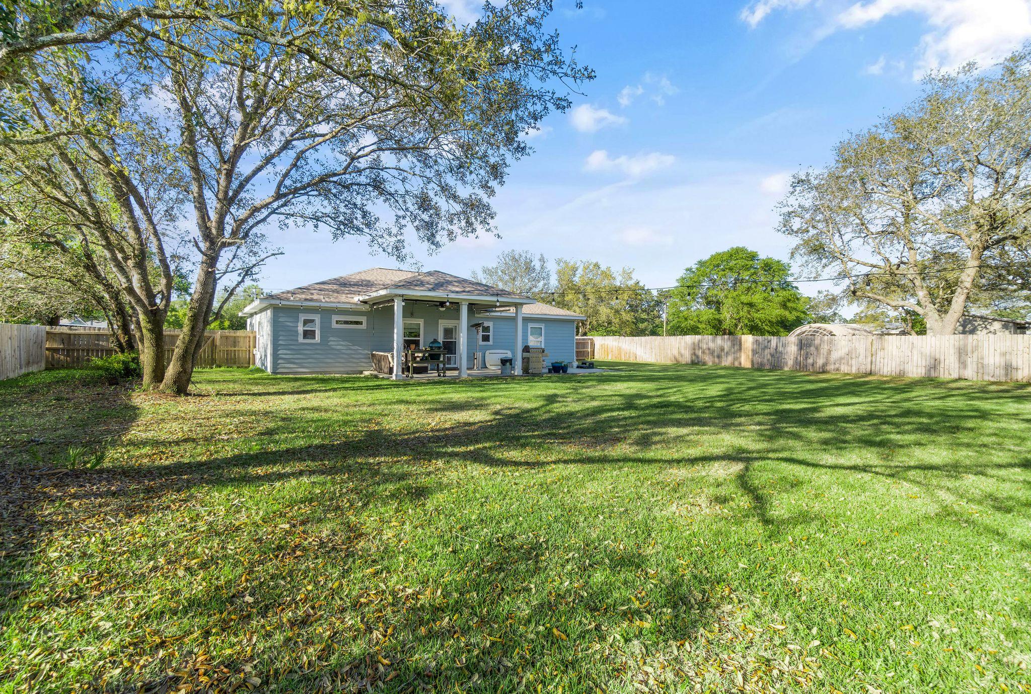 NAVARRE S/D 2ND ADDN - Residential