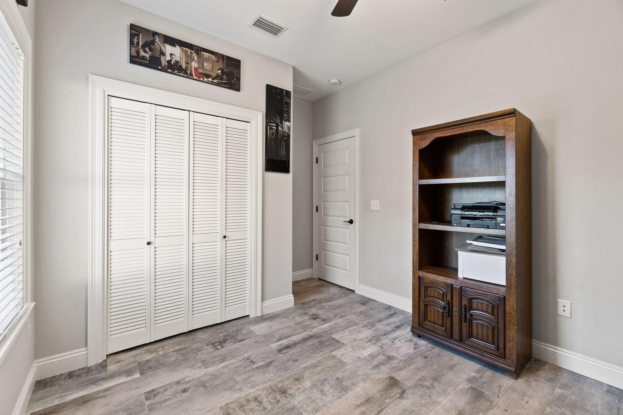 NAVARRE S/D 2ND ADDN - Residential