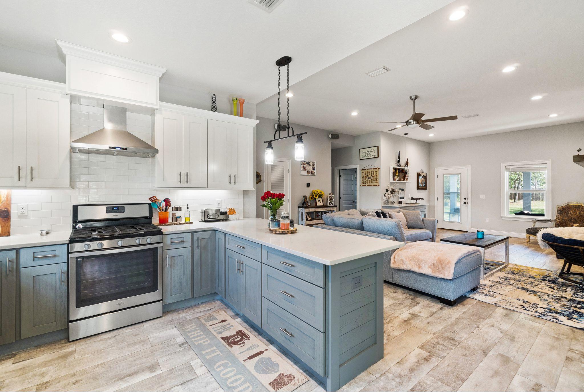 NAVARRE S/D 2ND ADDN - Residential