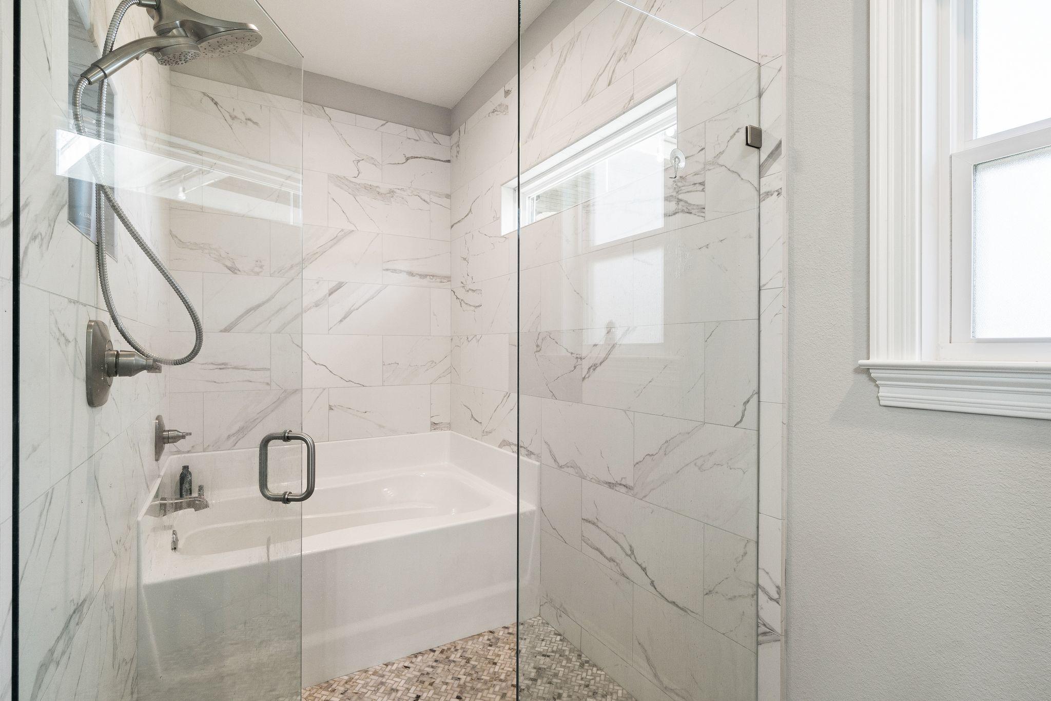 NAVARRE S/D 2ND ADDN - Residential