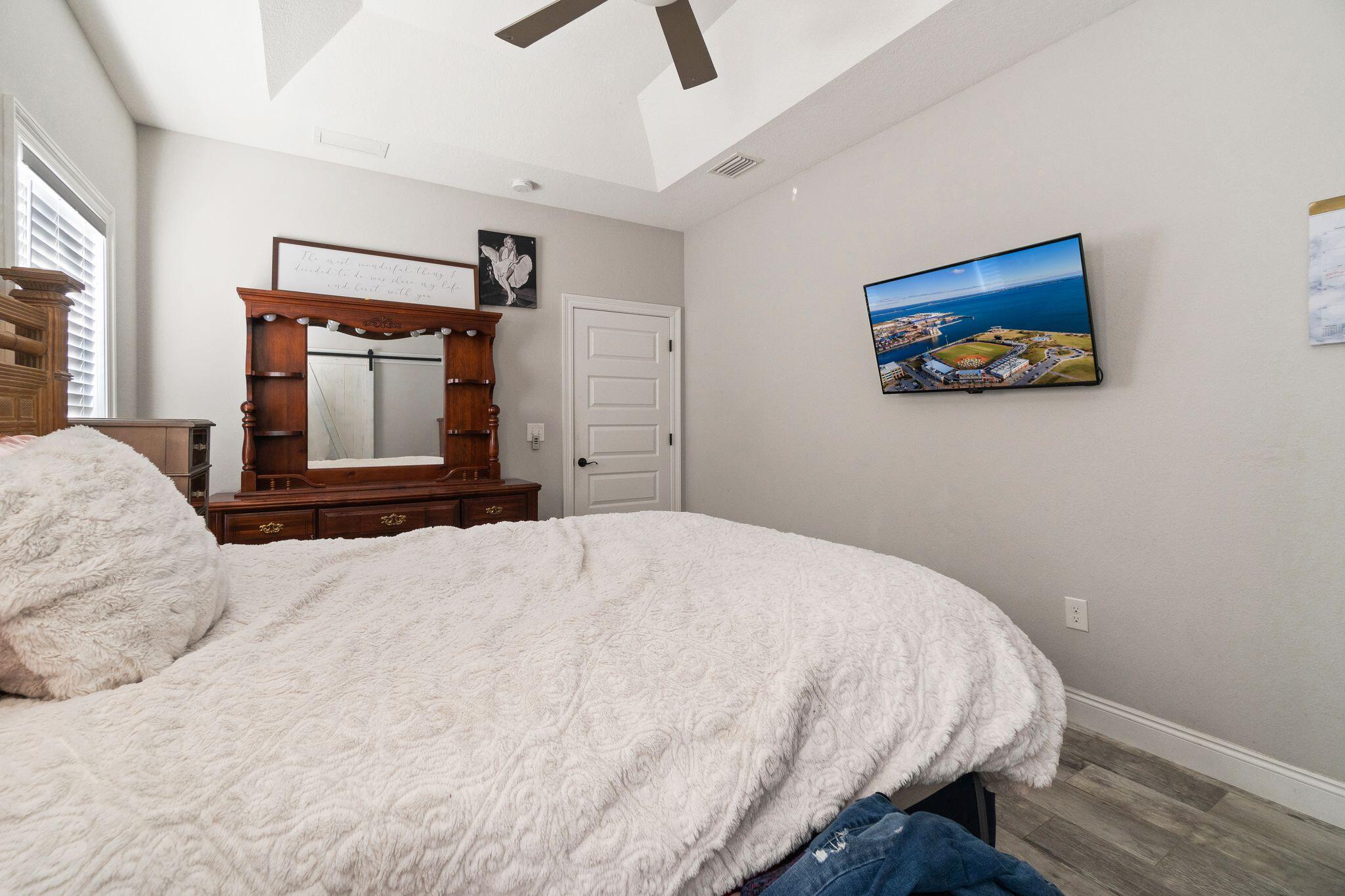 NAVARRE S/D 2ND ADDN - Residential