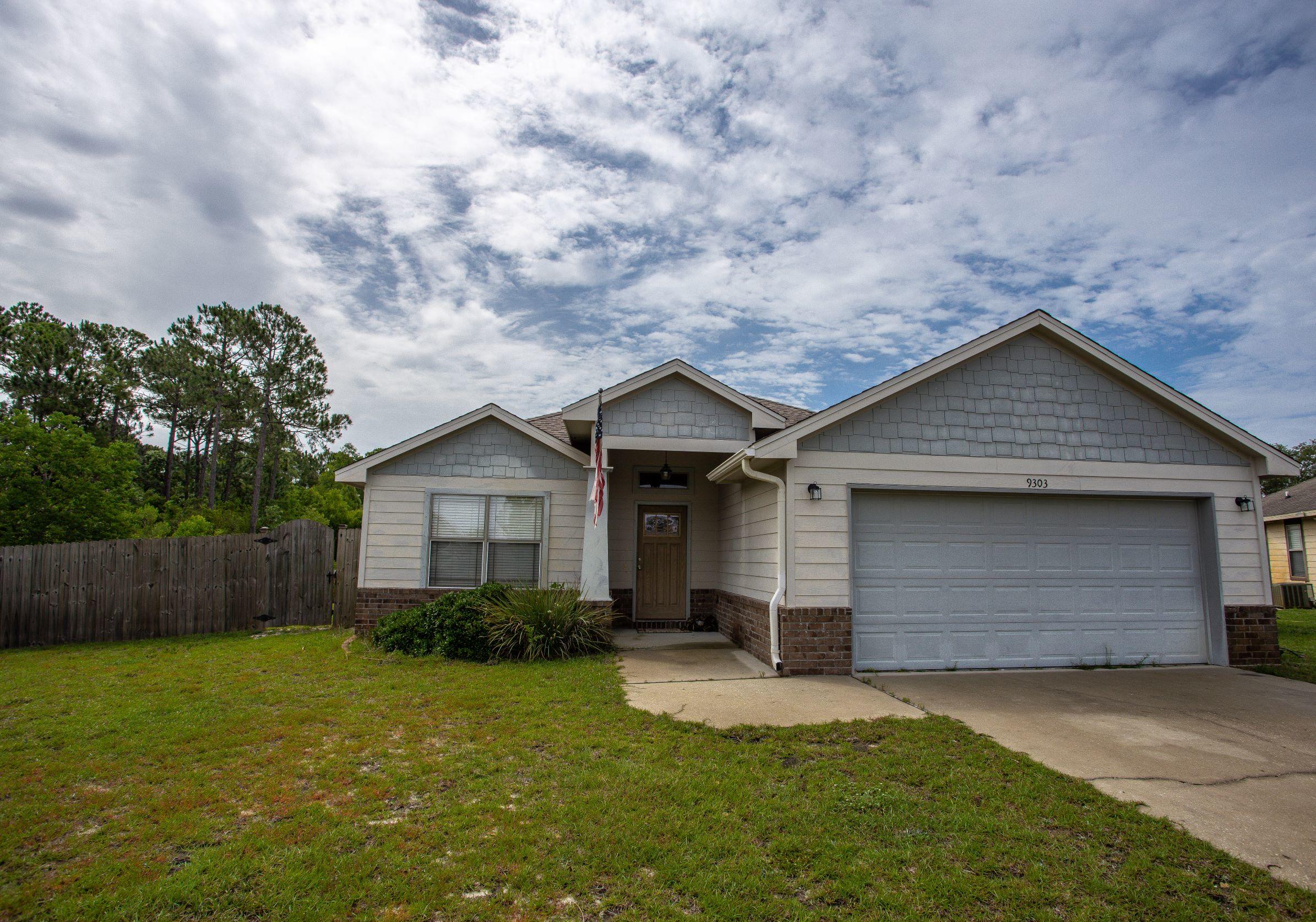 COTTAGES AT EAST RIVER - Residential