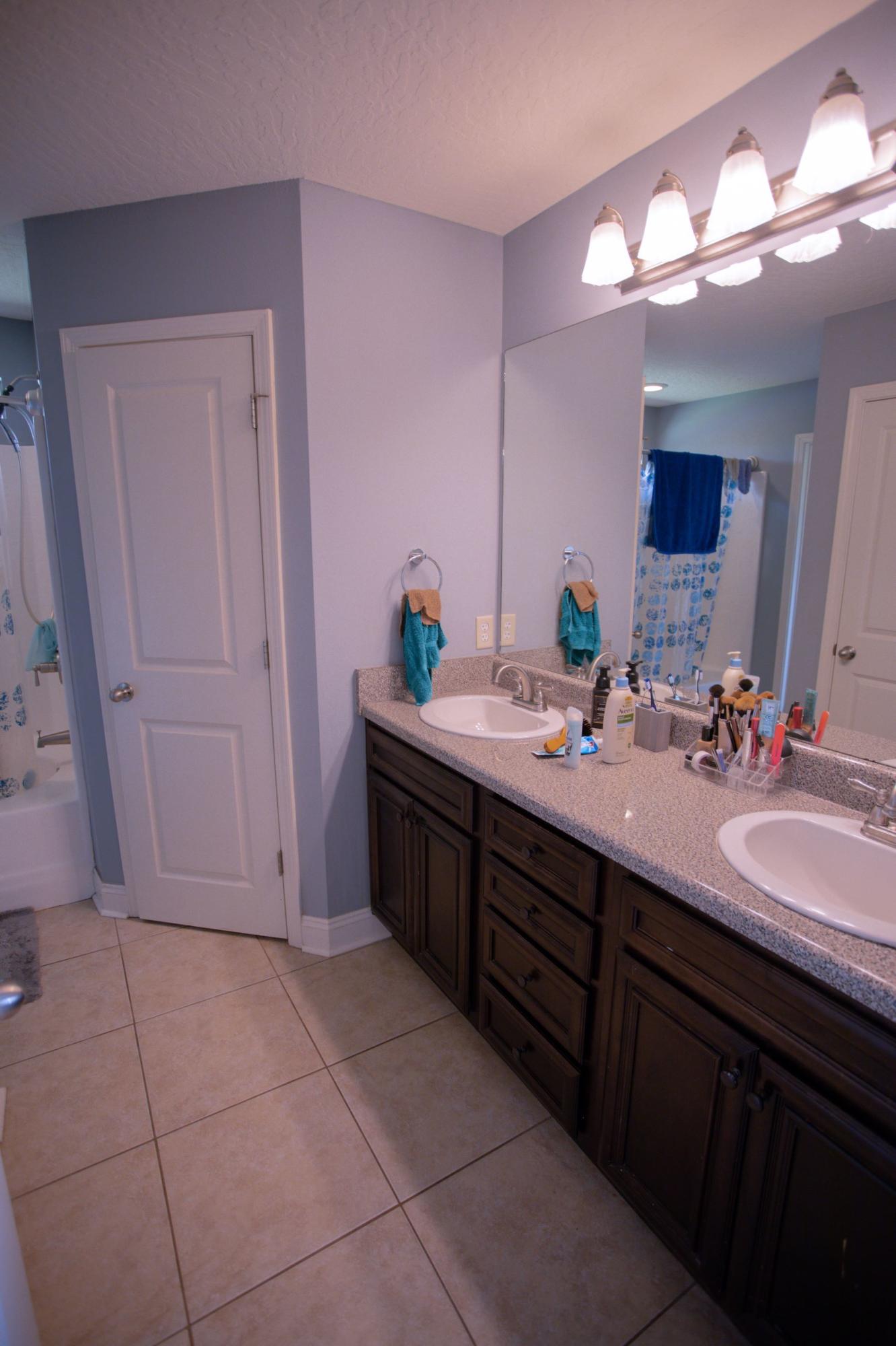 COTTAGES AT EAST RIVER - Residential