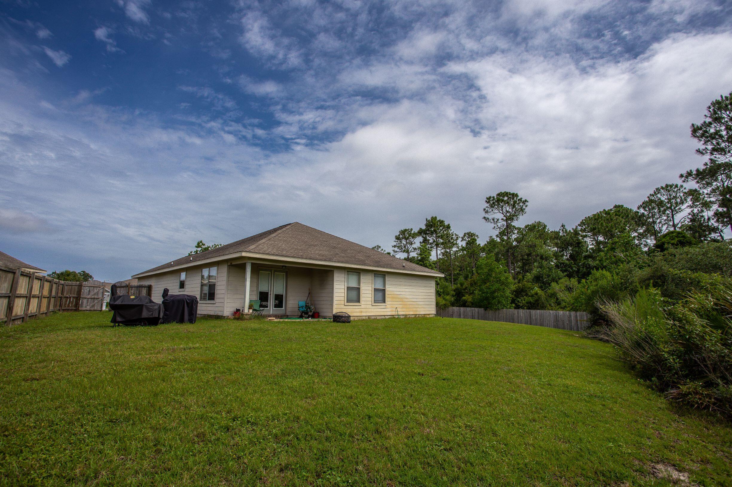 COTTAGES AT EAST RIVER - Residential