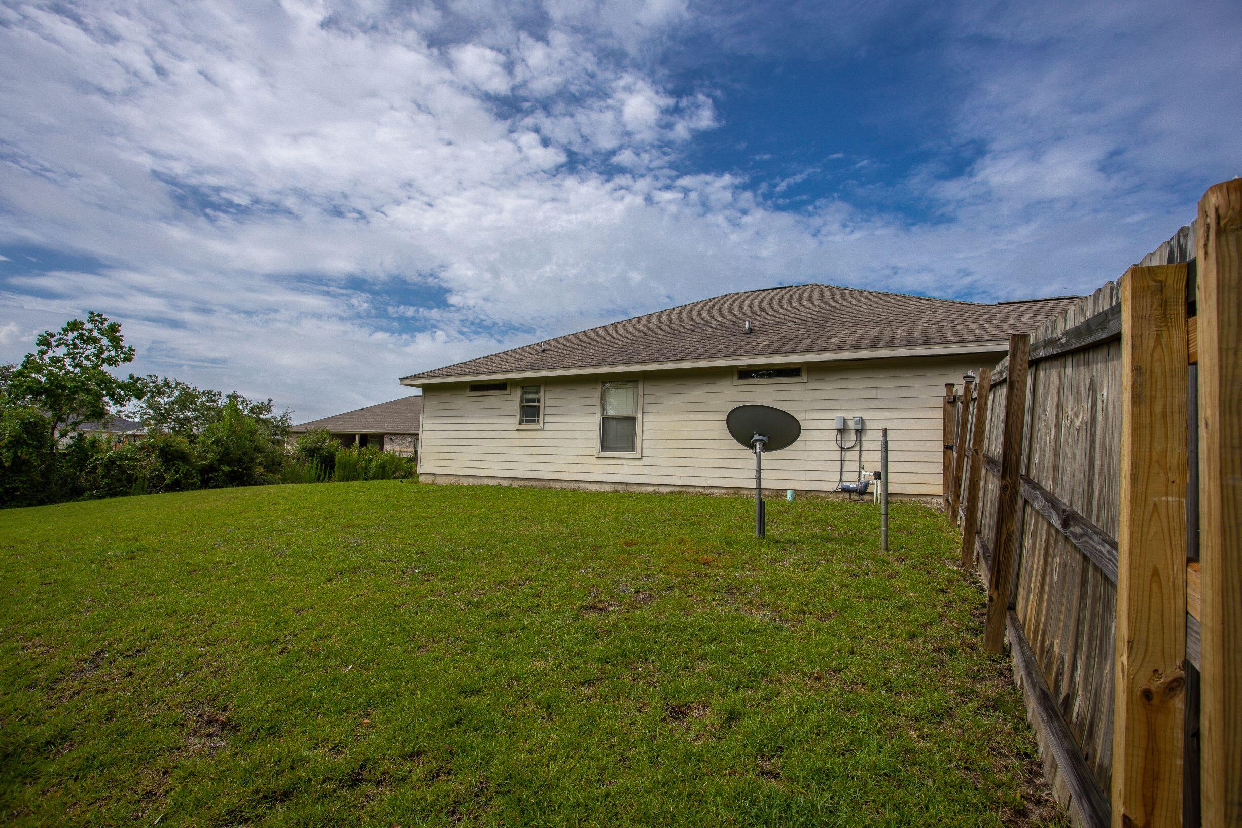 COTTAGES AT EAST RIVER - Residential