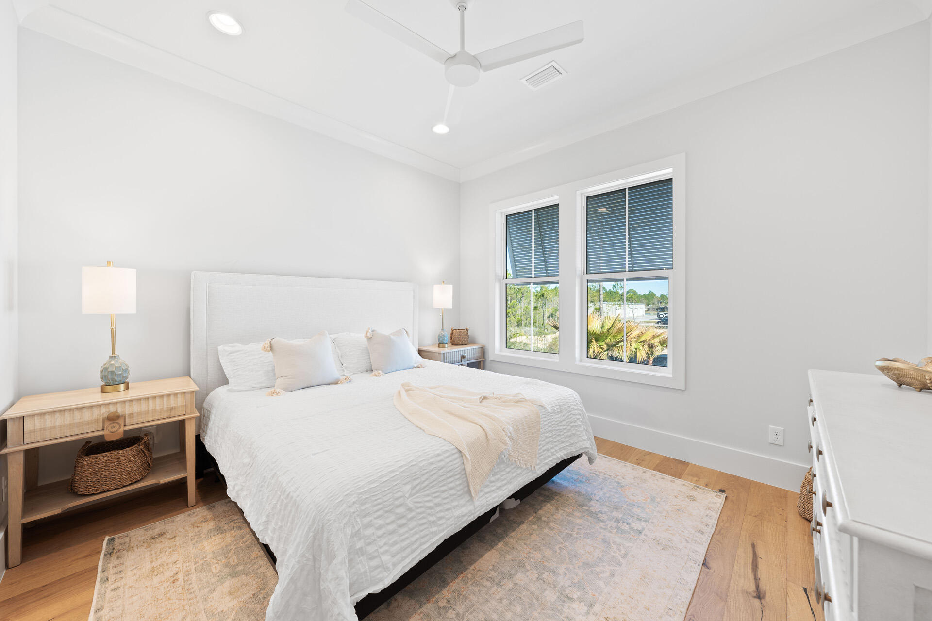 Century 393 - Residential