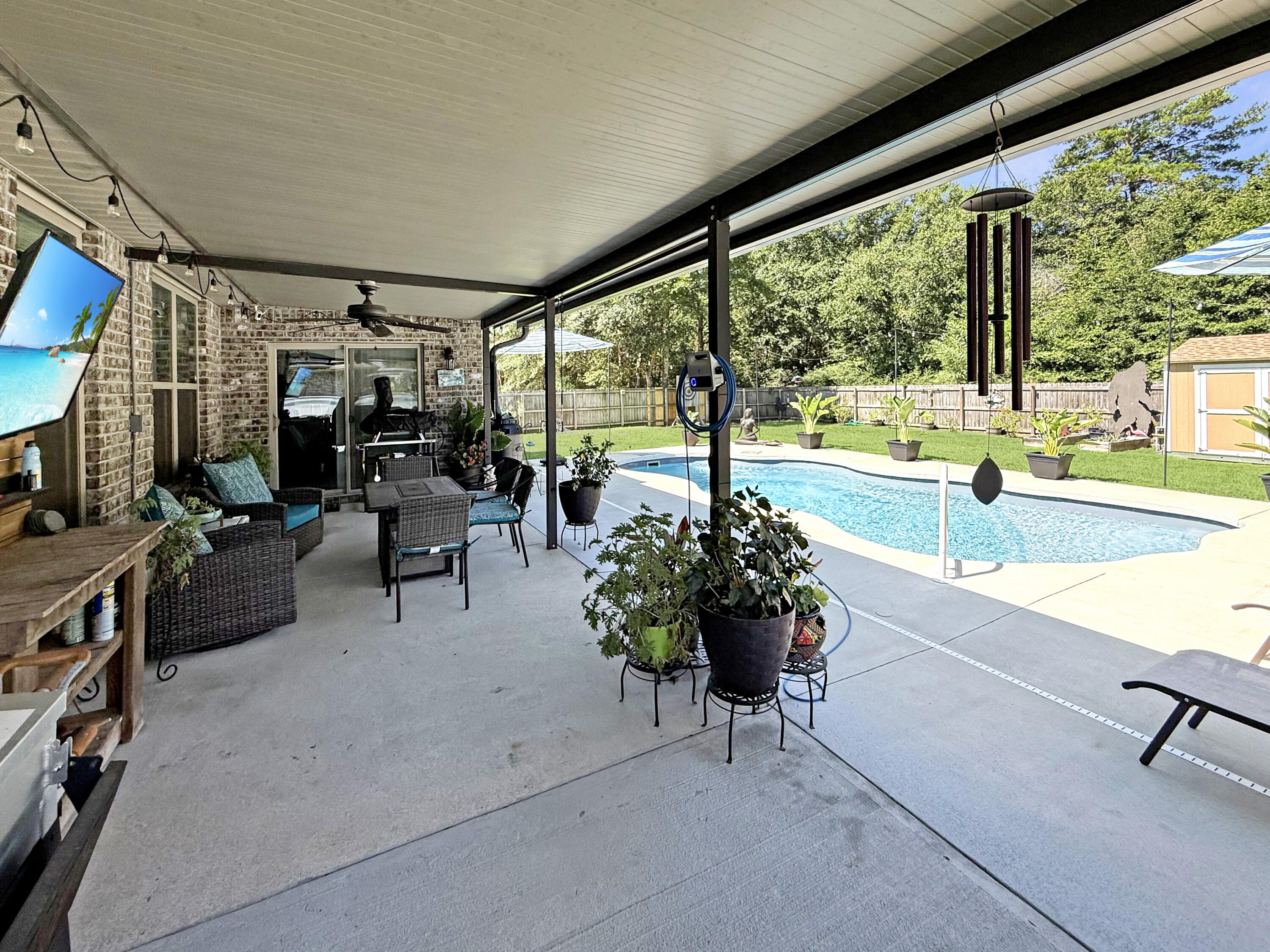 HOMEWOOD EST - Residential
