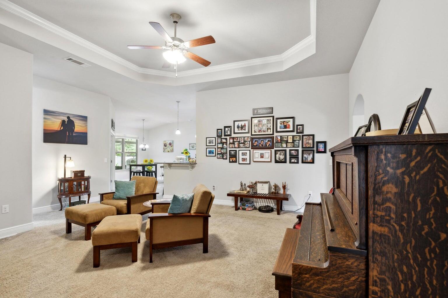 HOMEWOOD EST - Residential