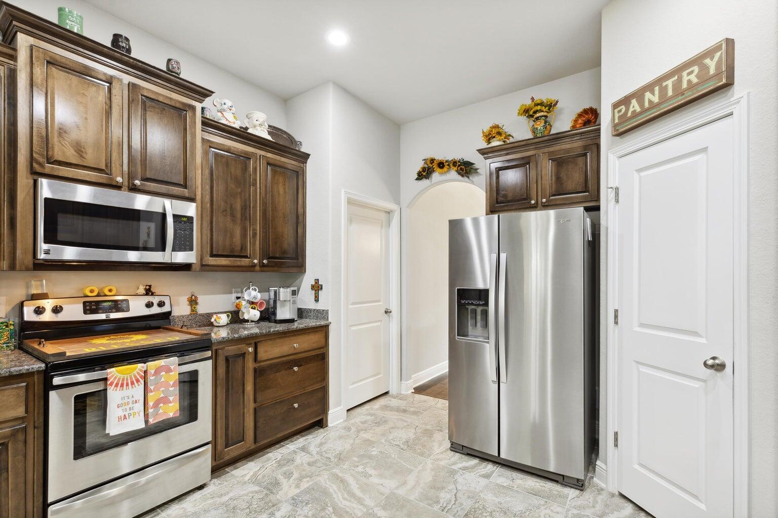 HOMEWOOD EST - Residential