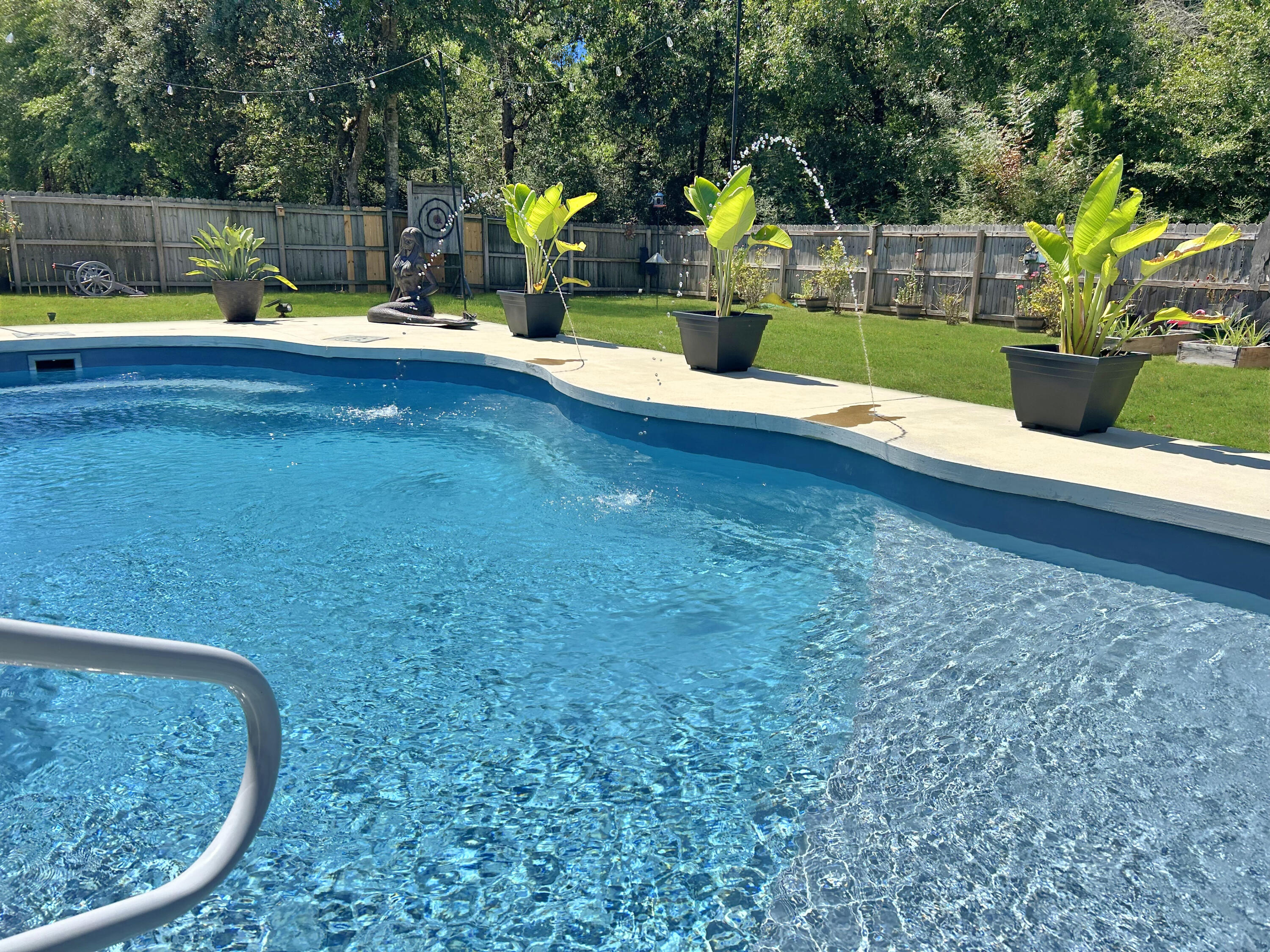 HOMEWOOD EST - Residential