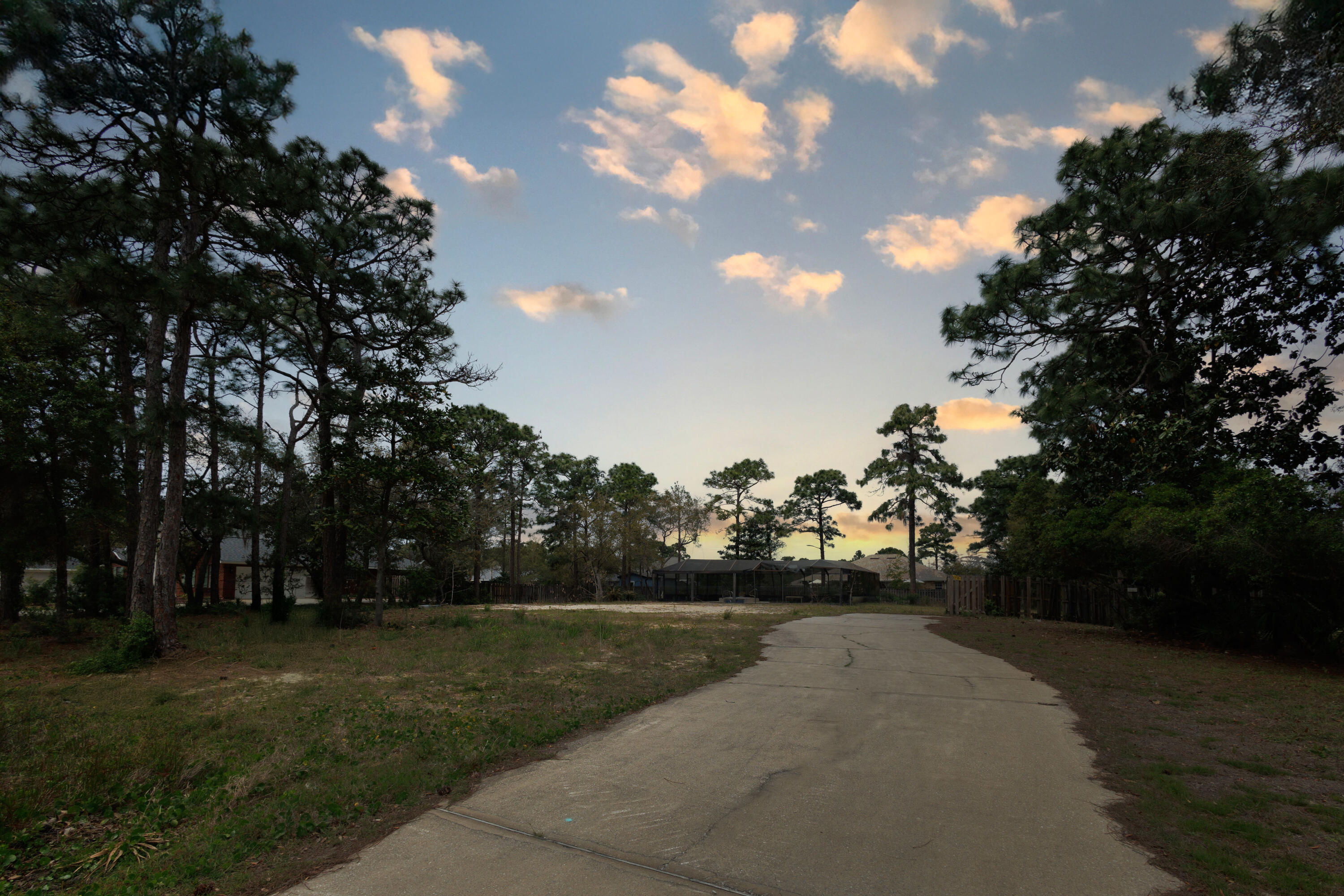 DRIFTWOOD ESTATES - Land