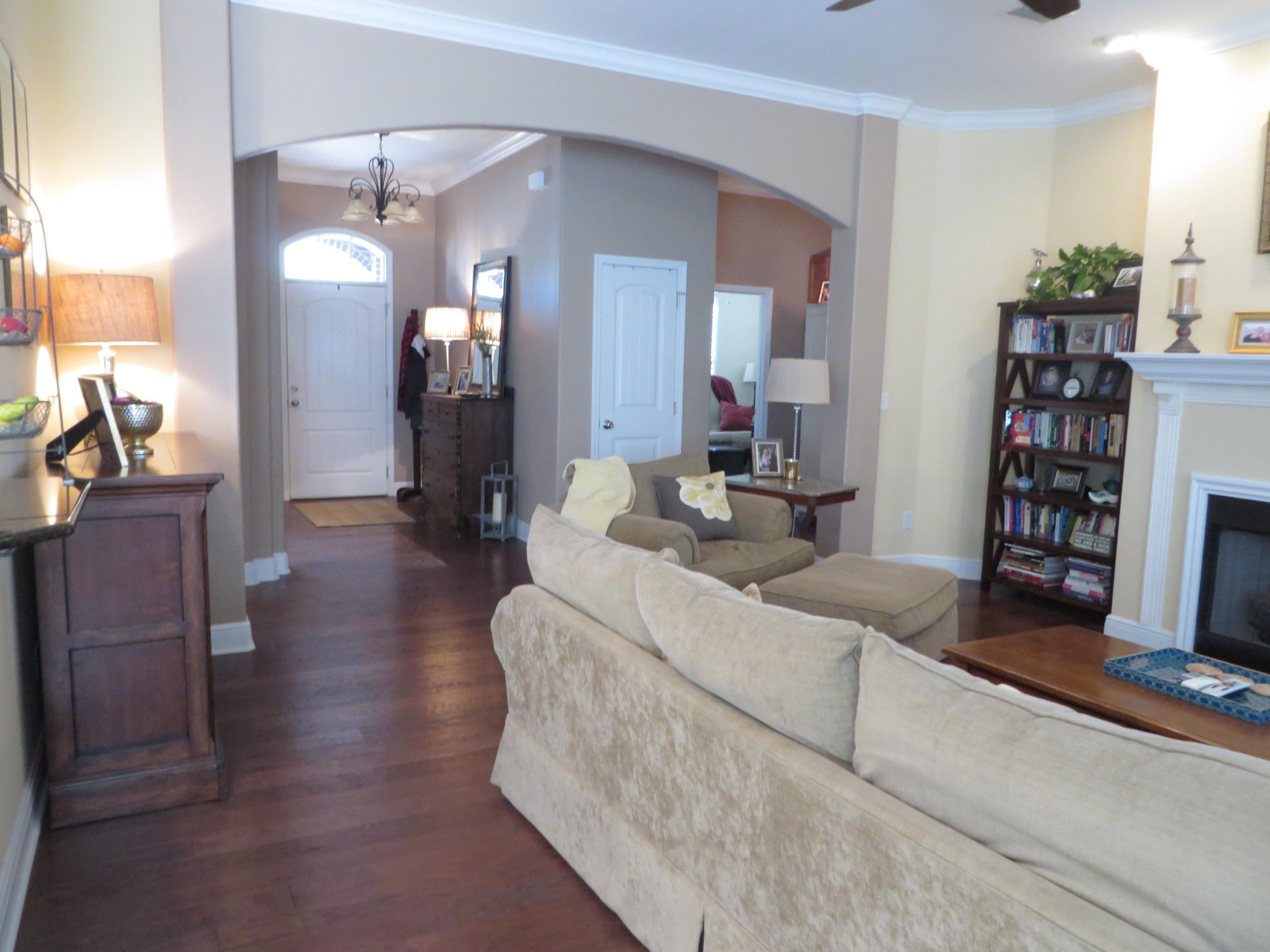 BAYSHORE PLACE - Residential