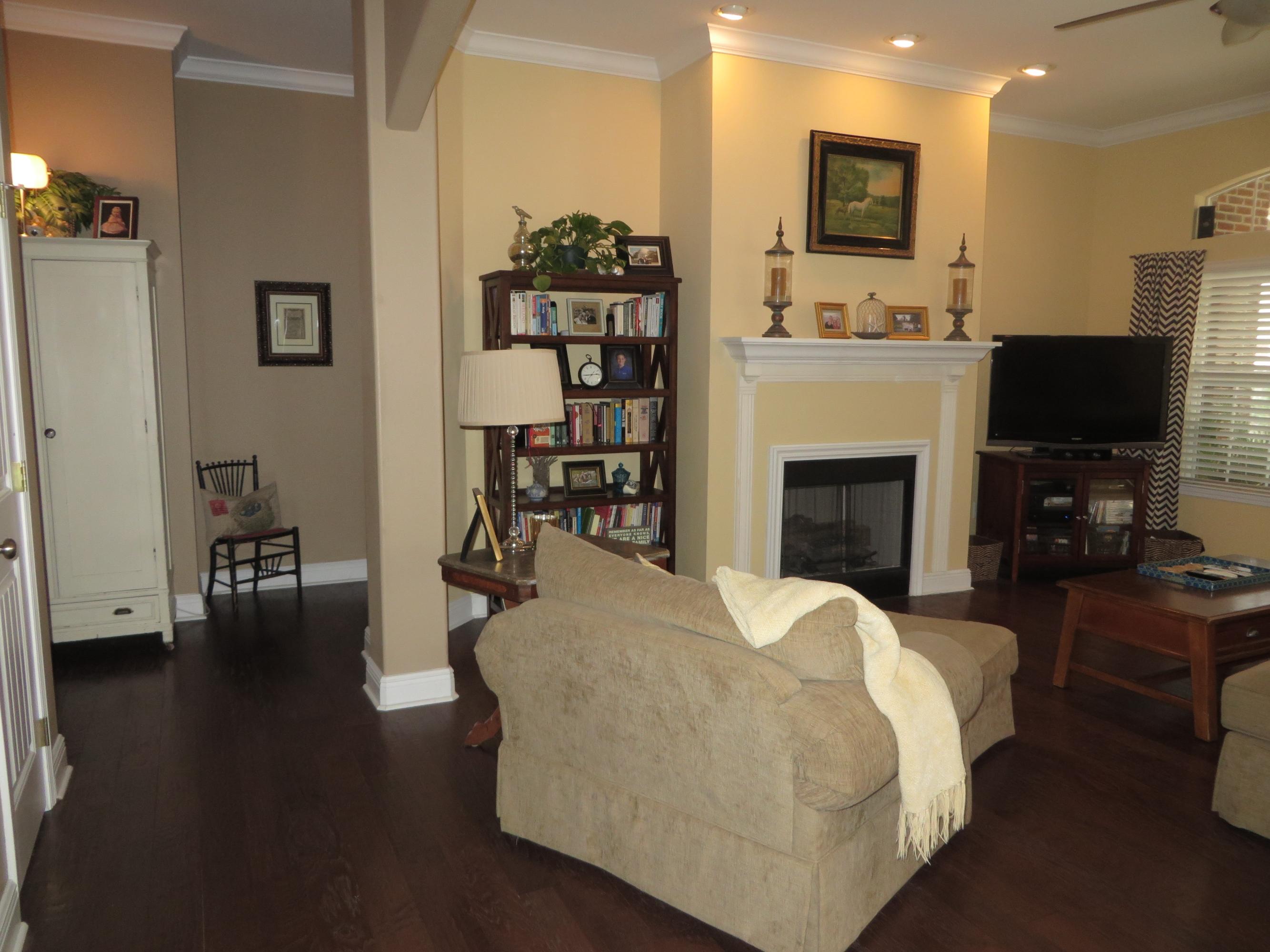 BAYSHORE PLACE - Residential