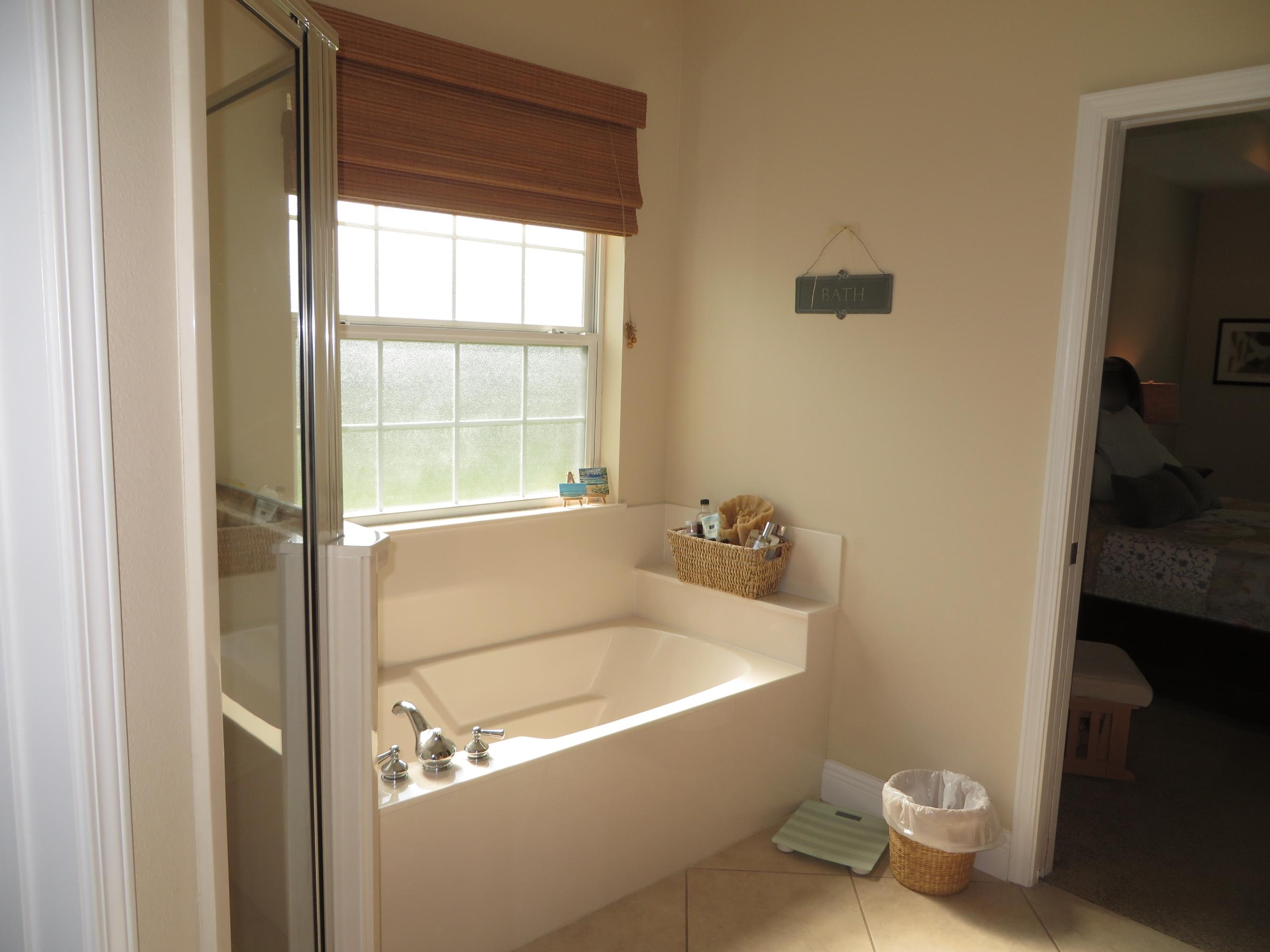 BAYSHORE PLACE - Residential