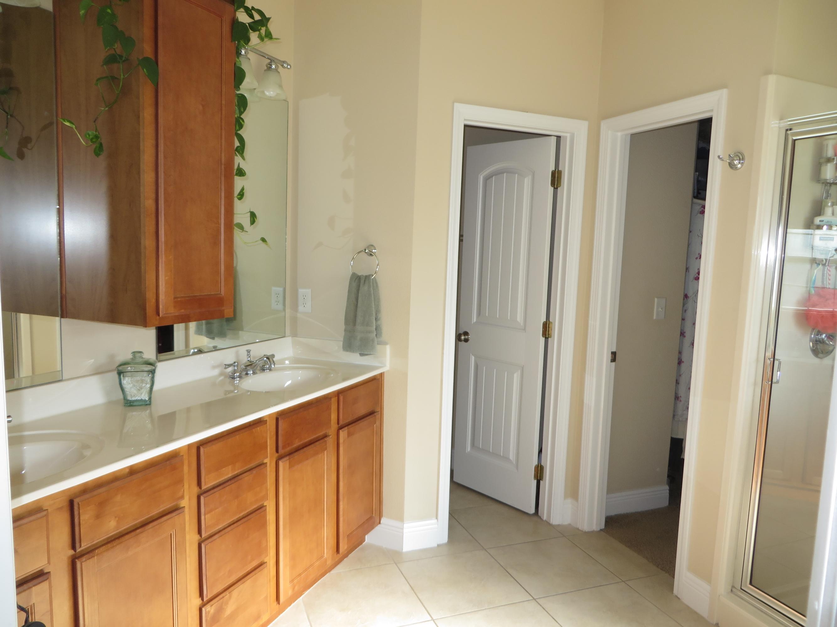 BAYSHORE PLACE - Residential