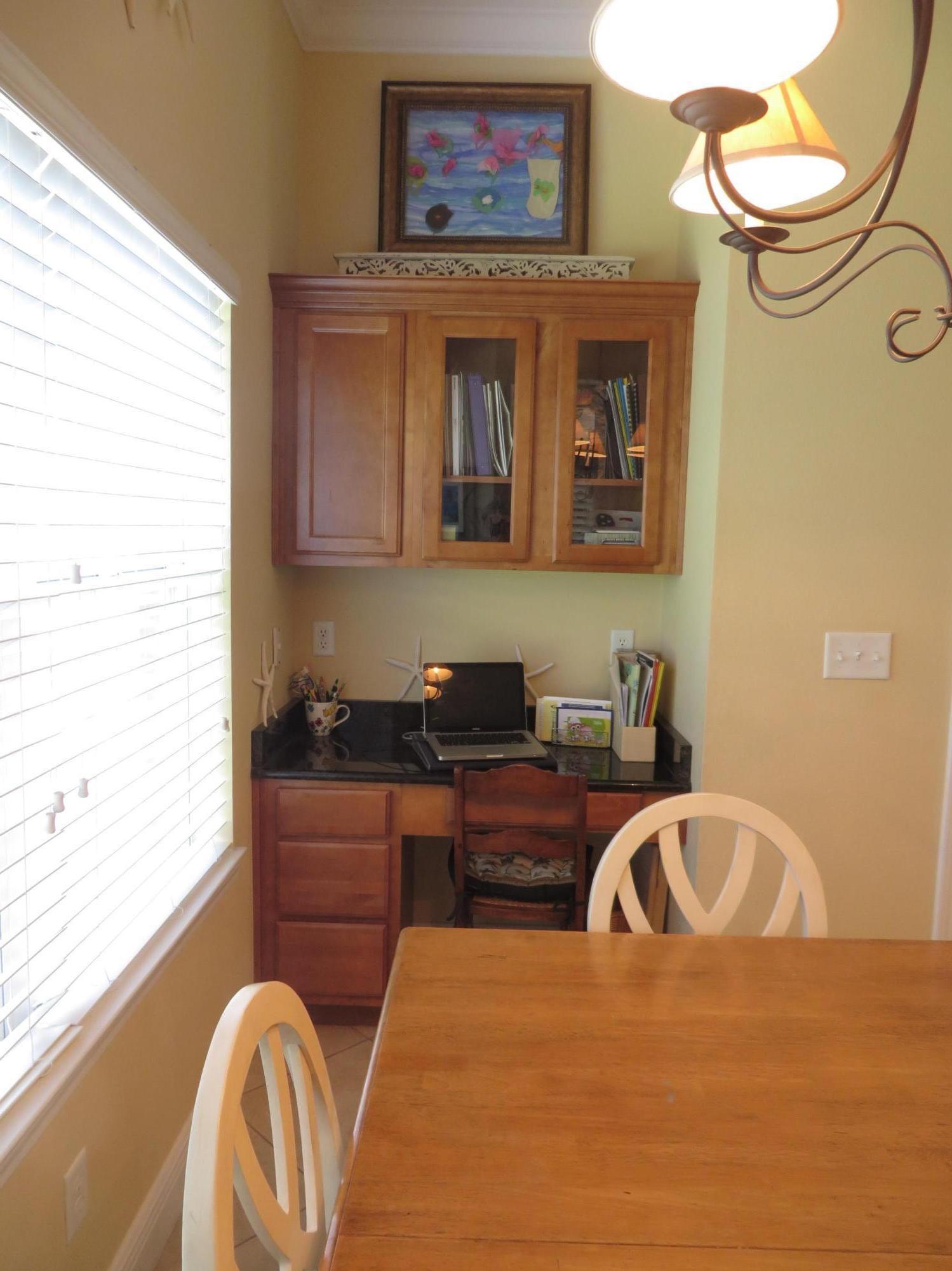 BAYSHORE PLACE - Residential