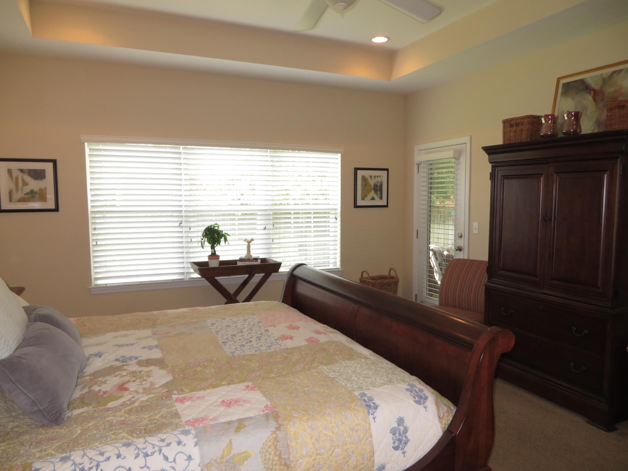 BAYSHORE PLACE - Residential