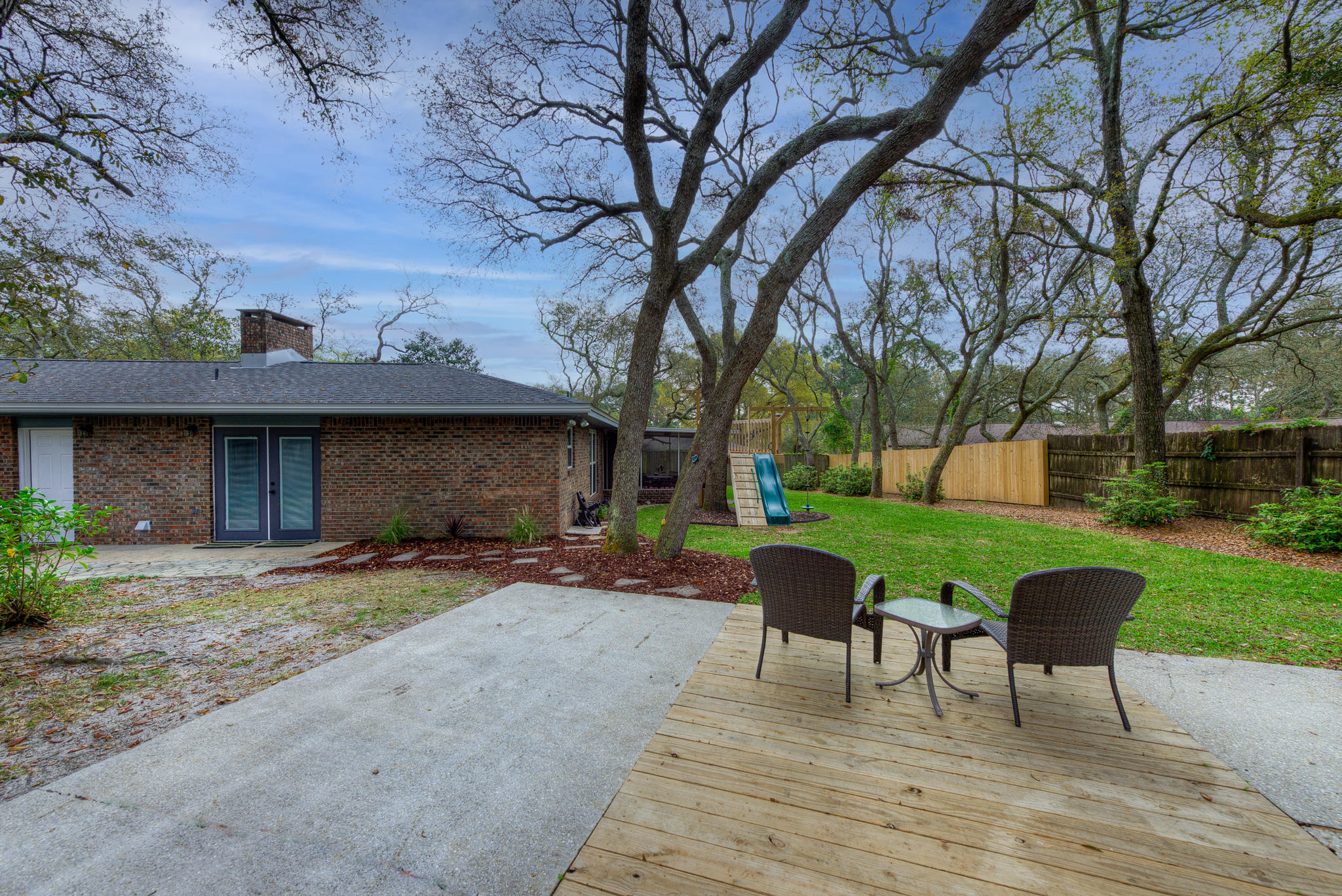 BERKSHIRE WOODS - Residential