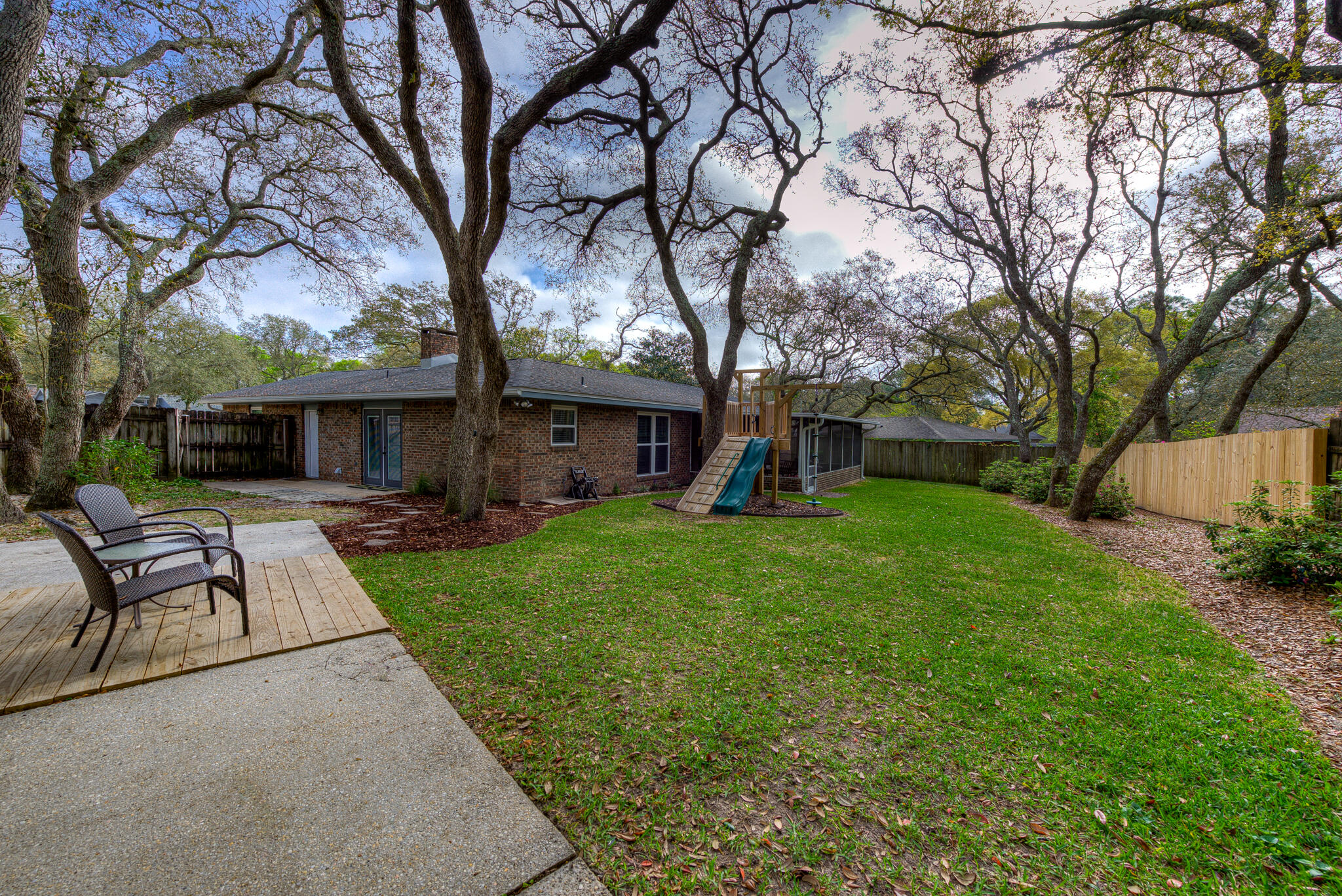 BERKSHIRE WOODS - Residential