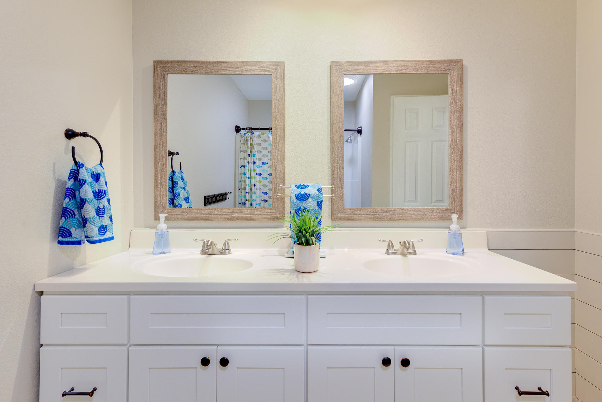 BERKSHIRE WOODS - Residential