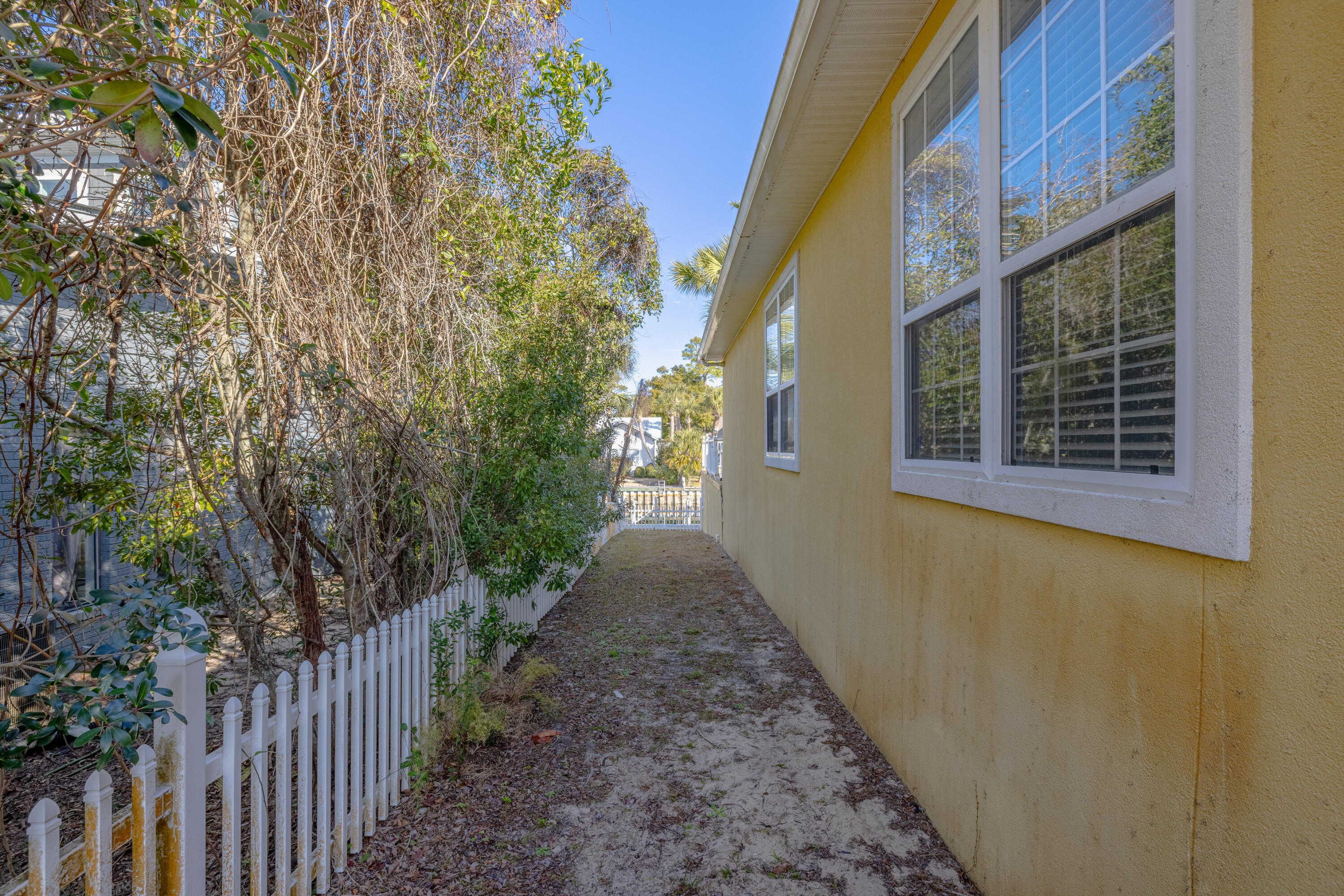 BAY POINT UNIT 1 - Residential