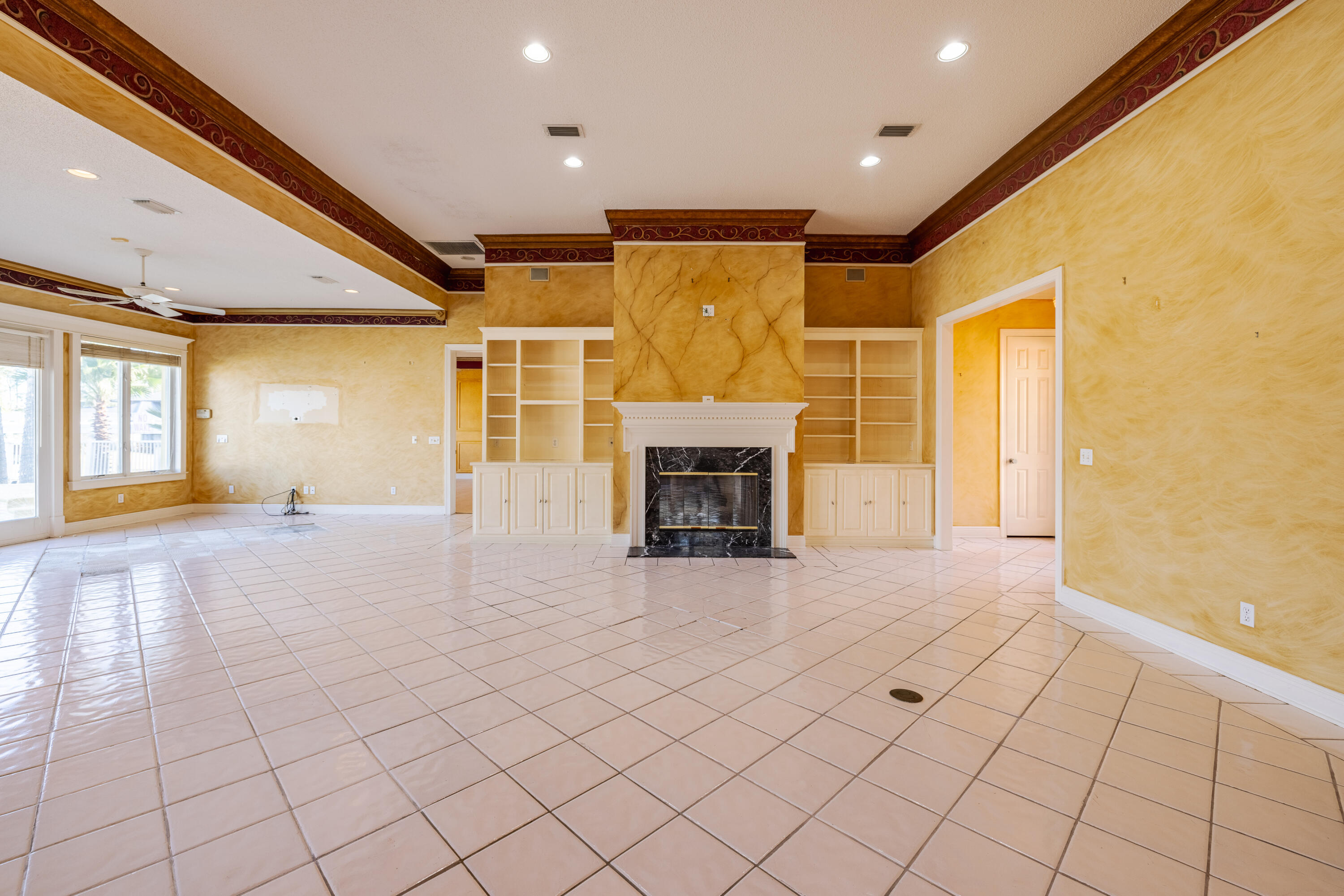 BAY POINT UNIT 1 - Residential