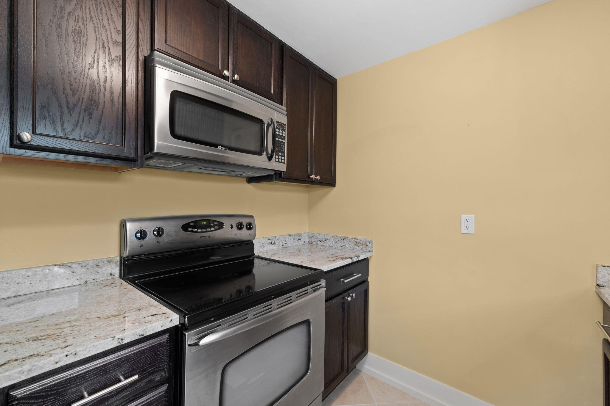 WYNNEHAVEN BEACH ESTATES - Residential
