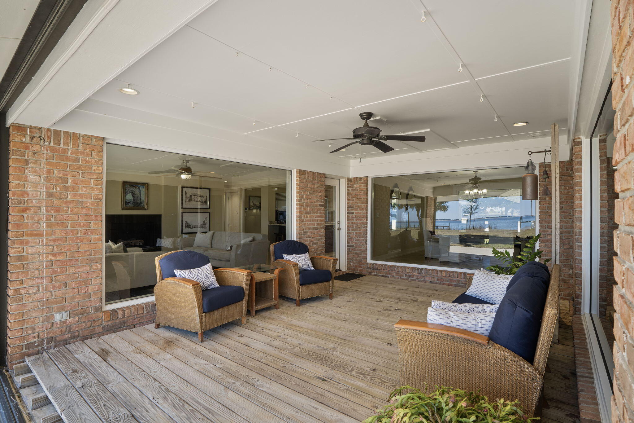 WYNNEHAVEN BEACH ESTATES - Residential