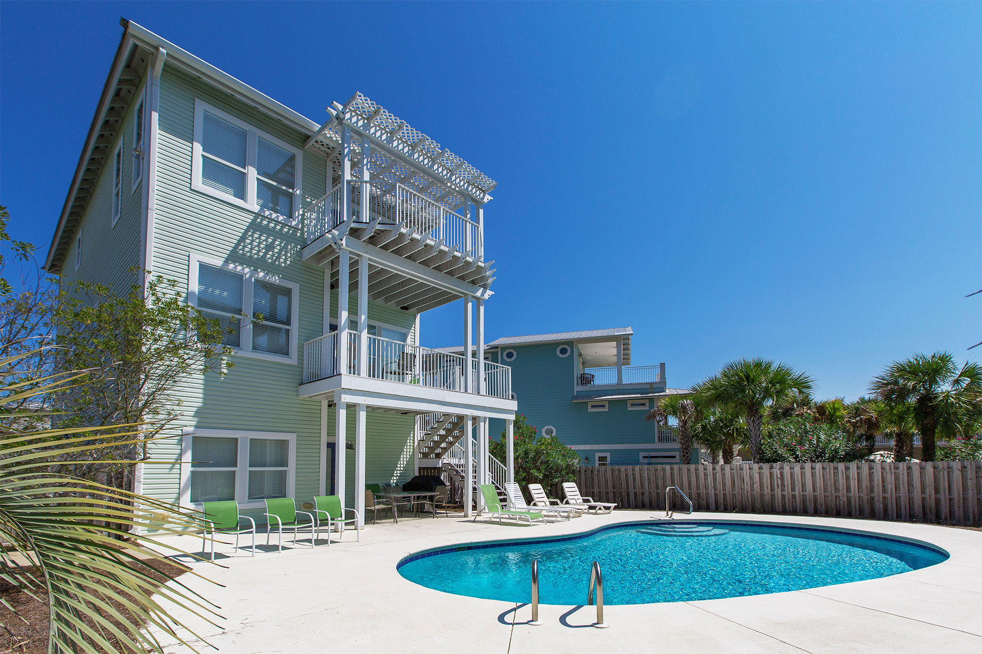 SANDCASTLES BY THE SEA S/D - Residential