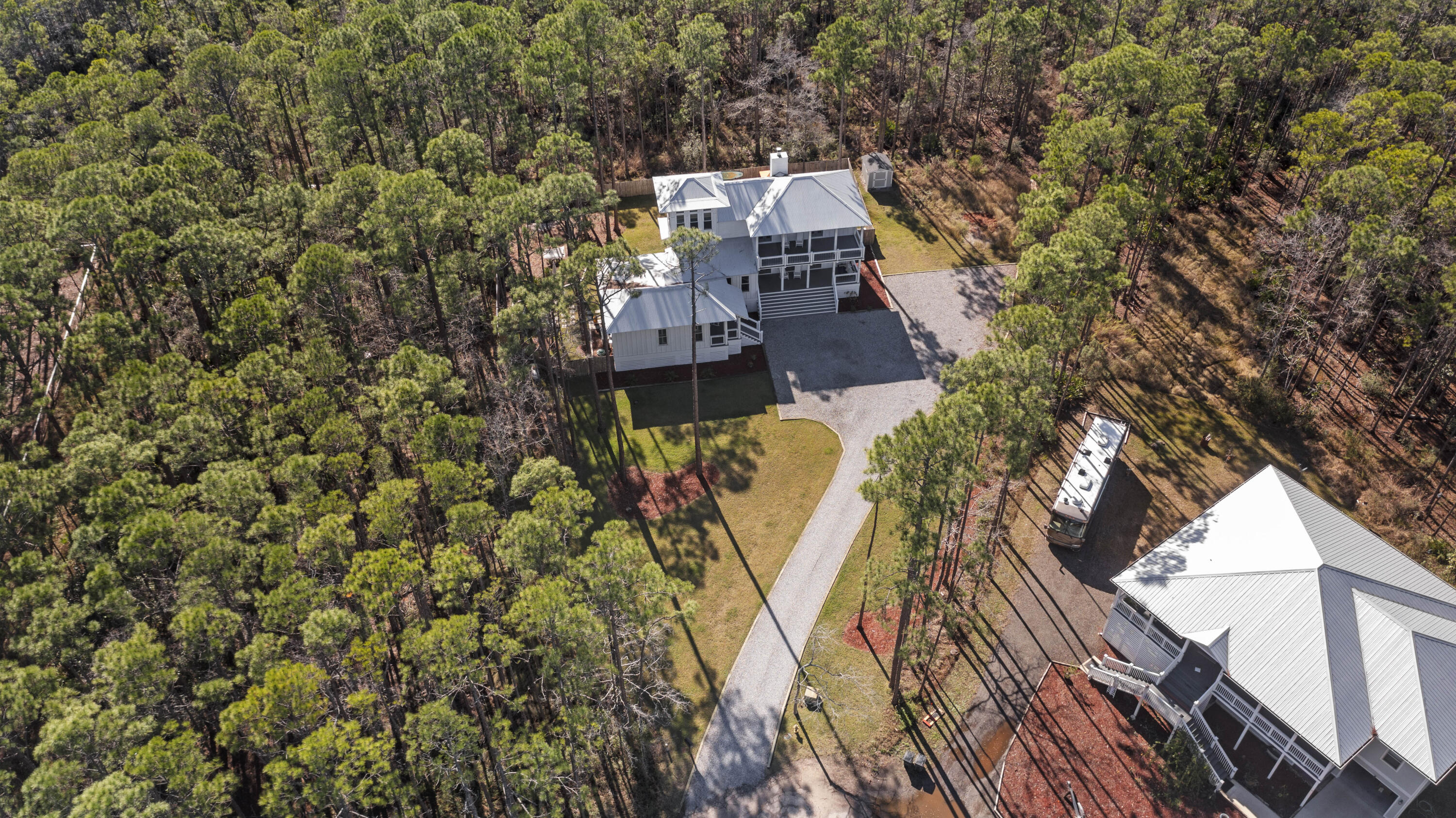 WHISPERING PINES - Residential