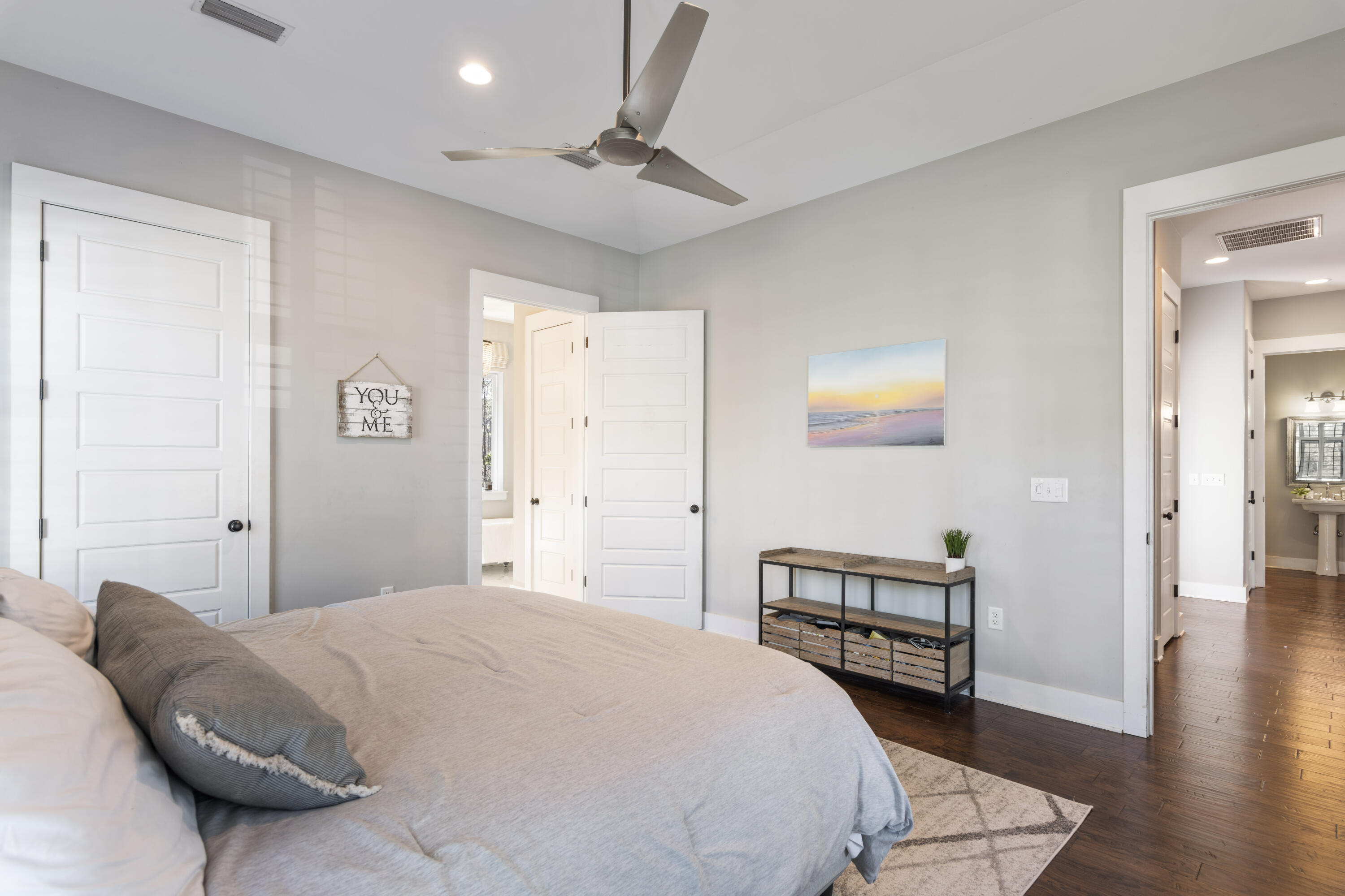 WHISPERING PINES - Residential