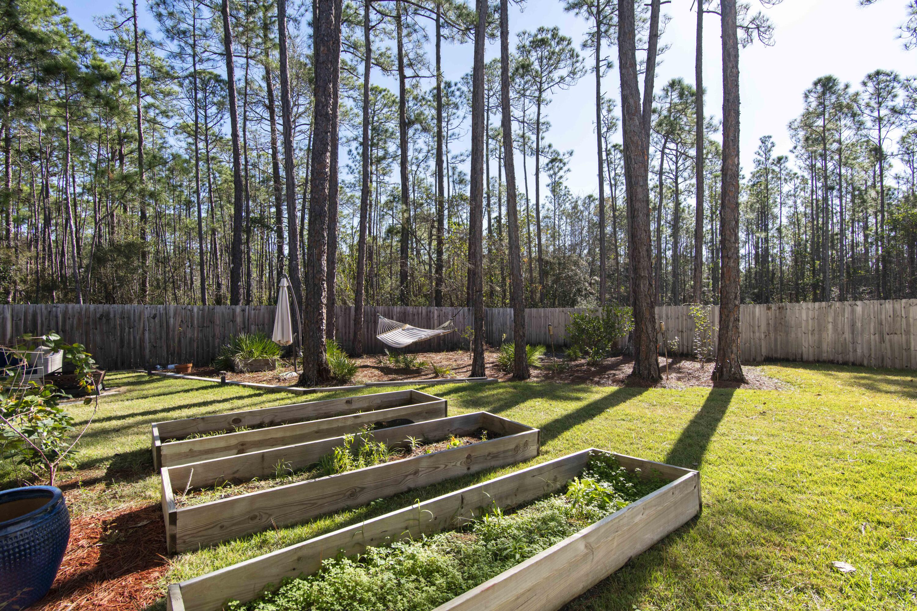WHISPERING PINES - Residential