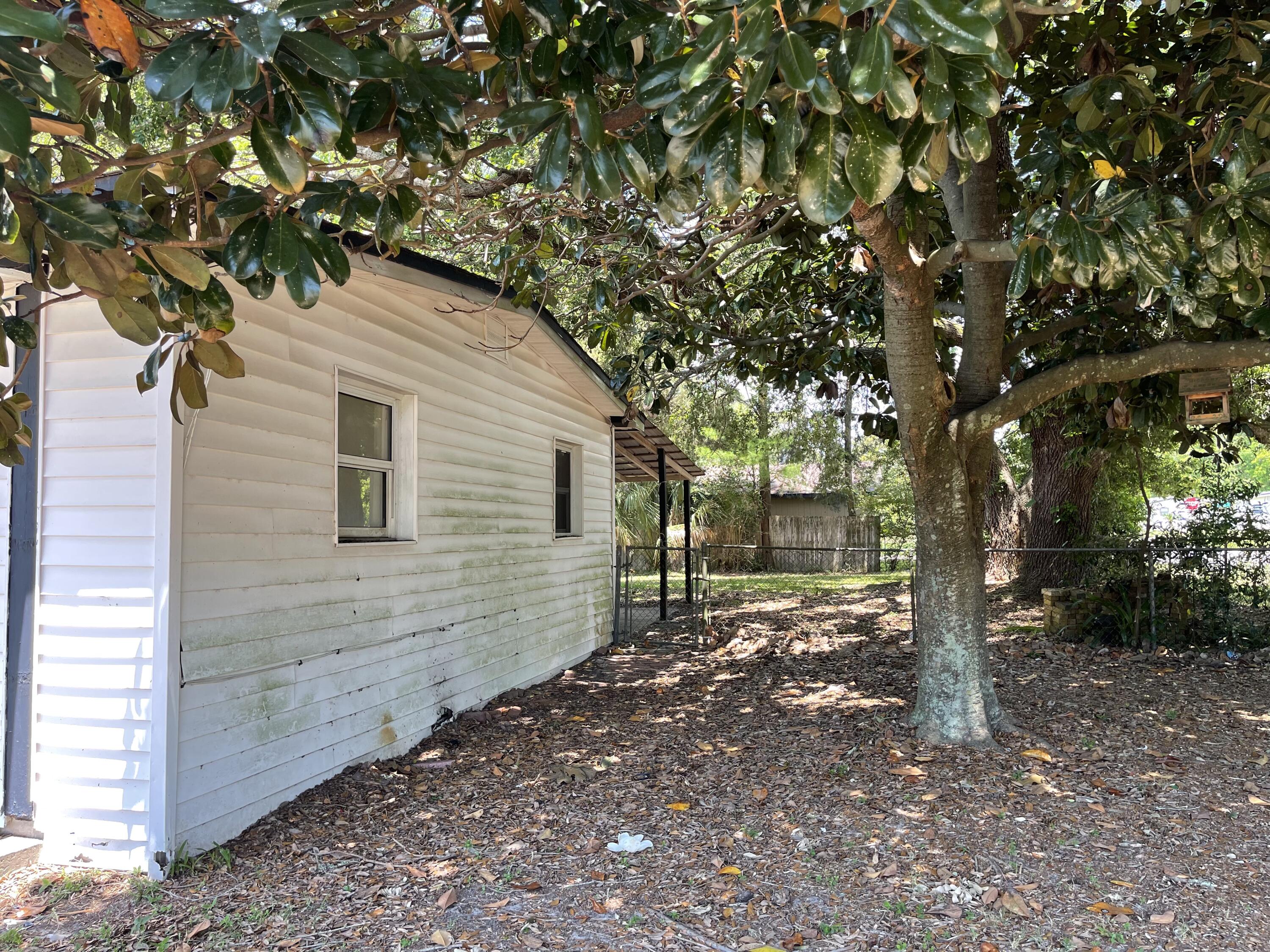 BRYN MAWR PARK 1ST ADDN - Residential